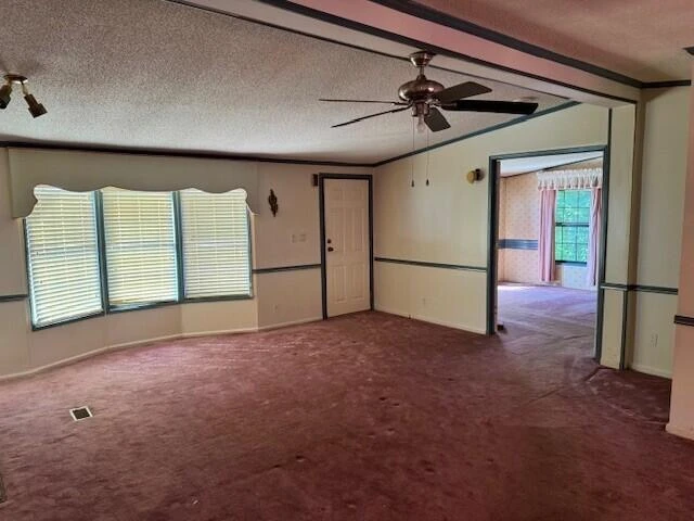 402 Mountain Meadow DR - Photo 5