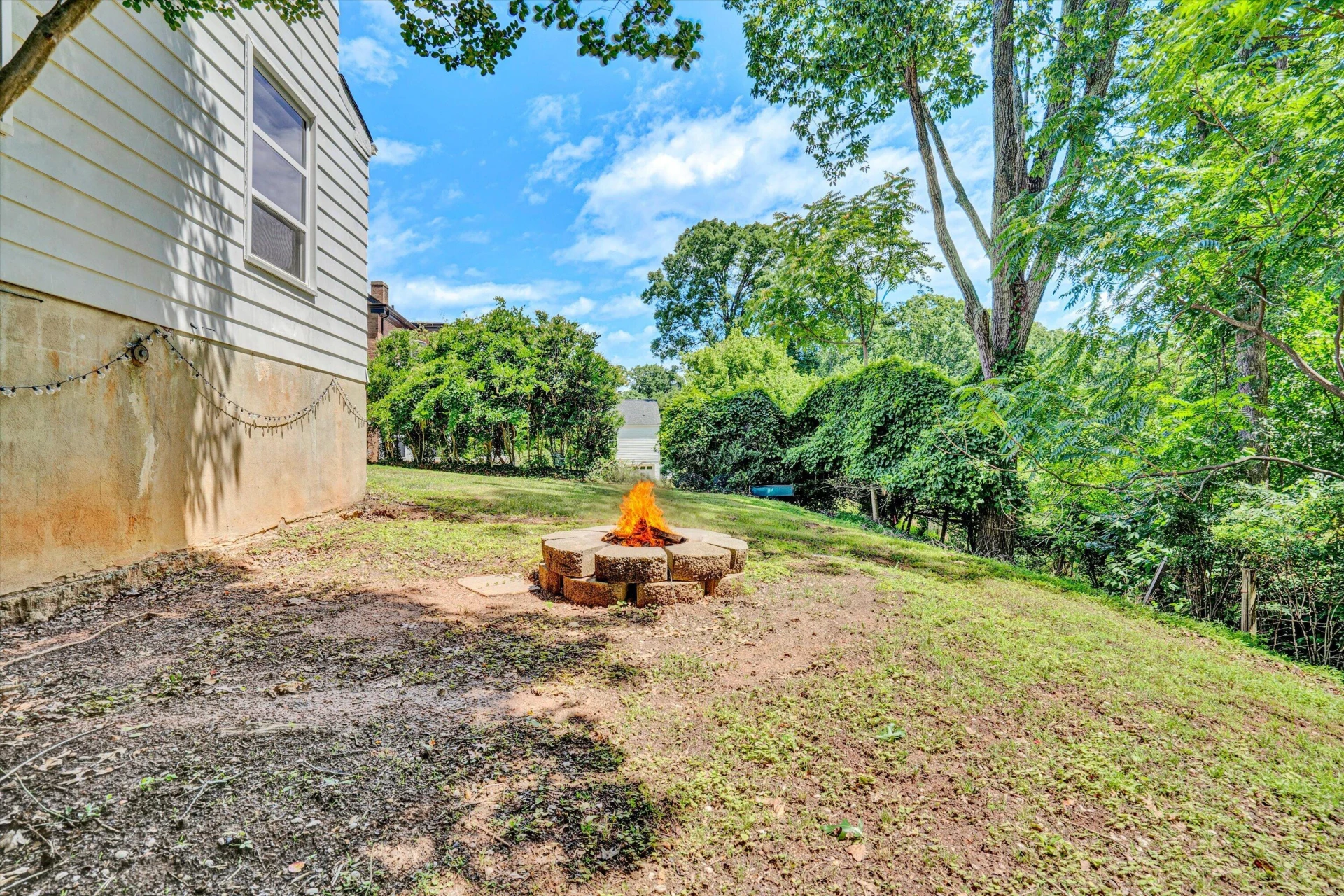 1027 Mulberry RD - Photo 37