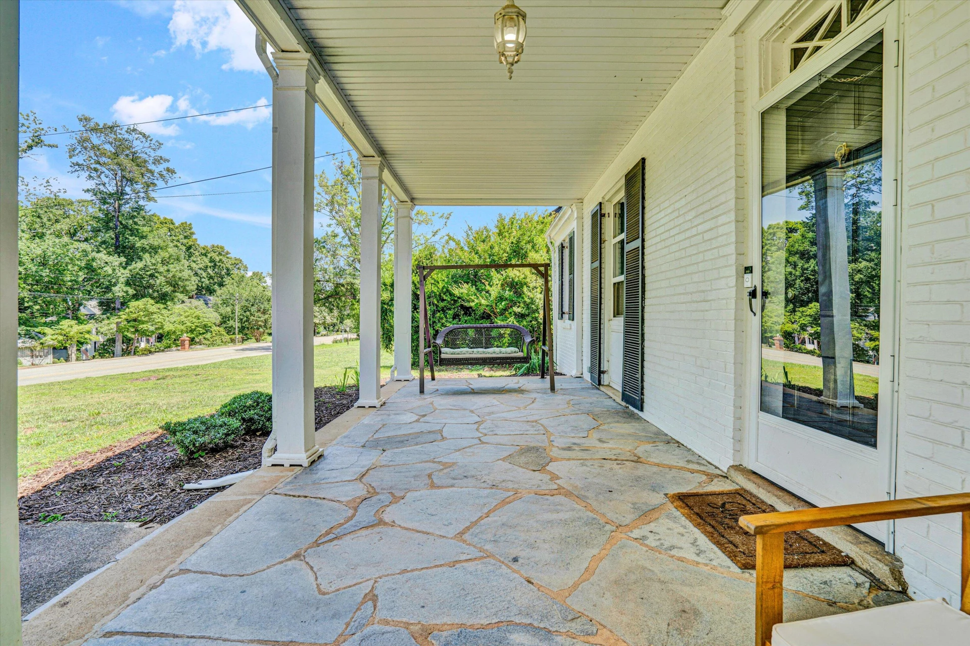 1027 Mulberry RD - Photo 8