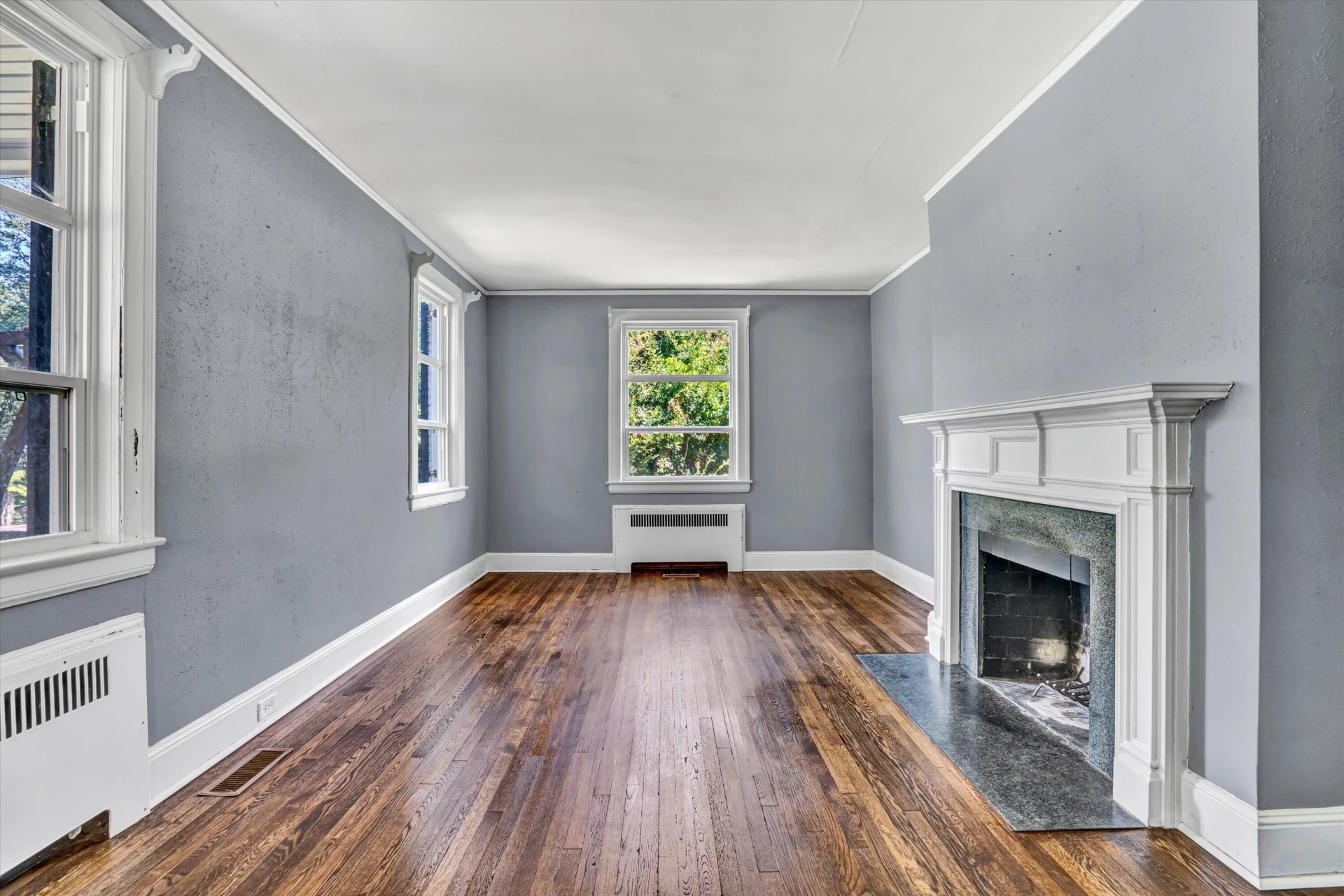 1027 Mulberry RD - Photo 11