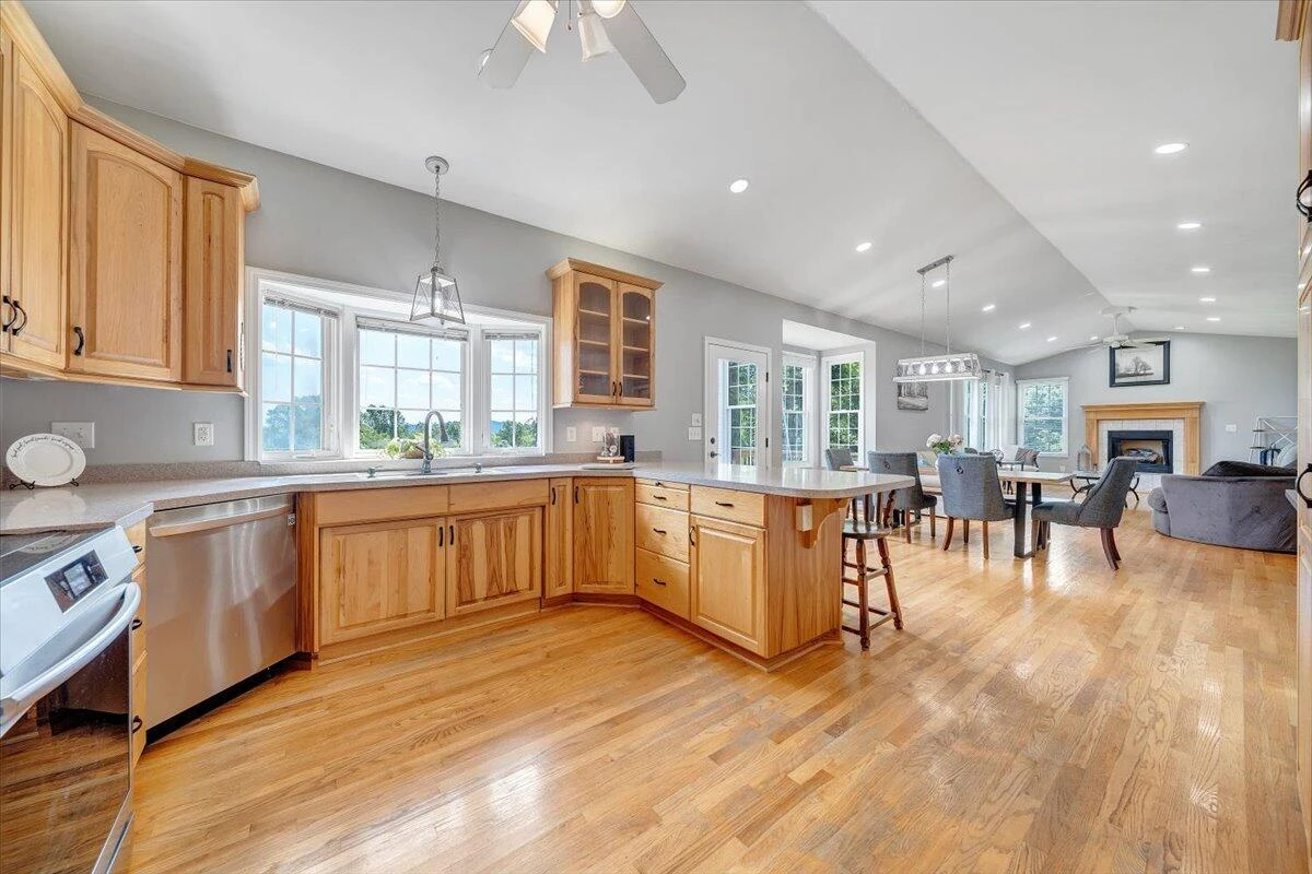 5340 Sandy Ford RD - Photo 18