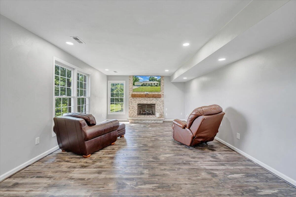 5340 Sandy Ford RD - Photo 29