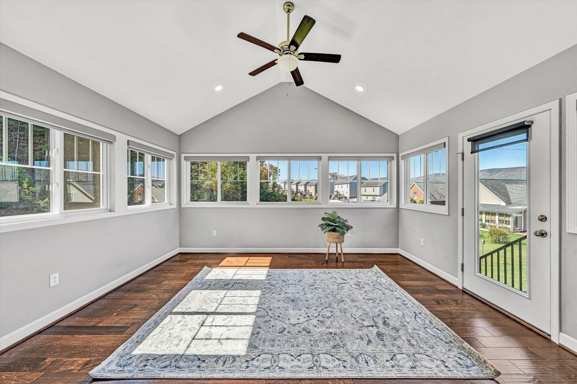 2570 Woods Meadow LN - Photo 20