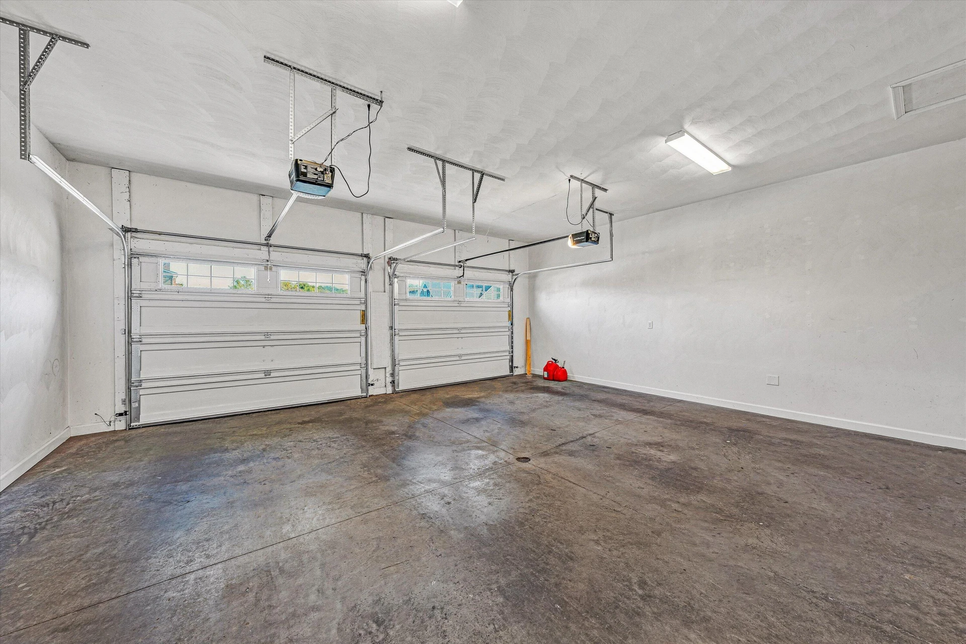 2570 Woods Meadow LN - Photo 30