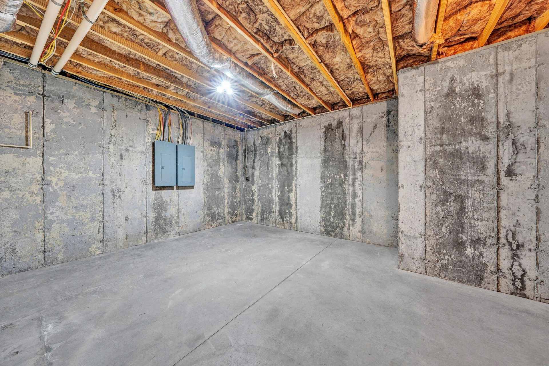 2570 Woods Meadow LN - Photo 42