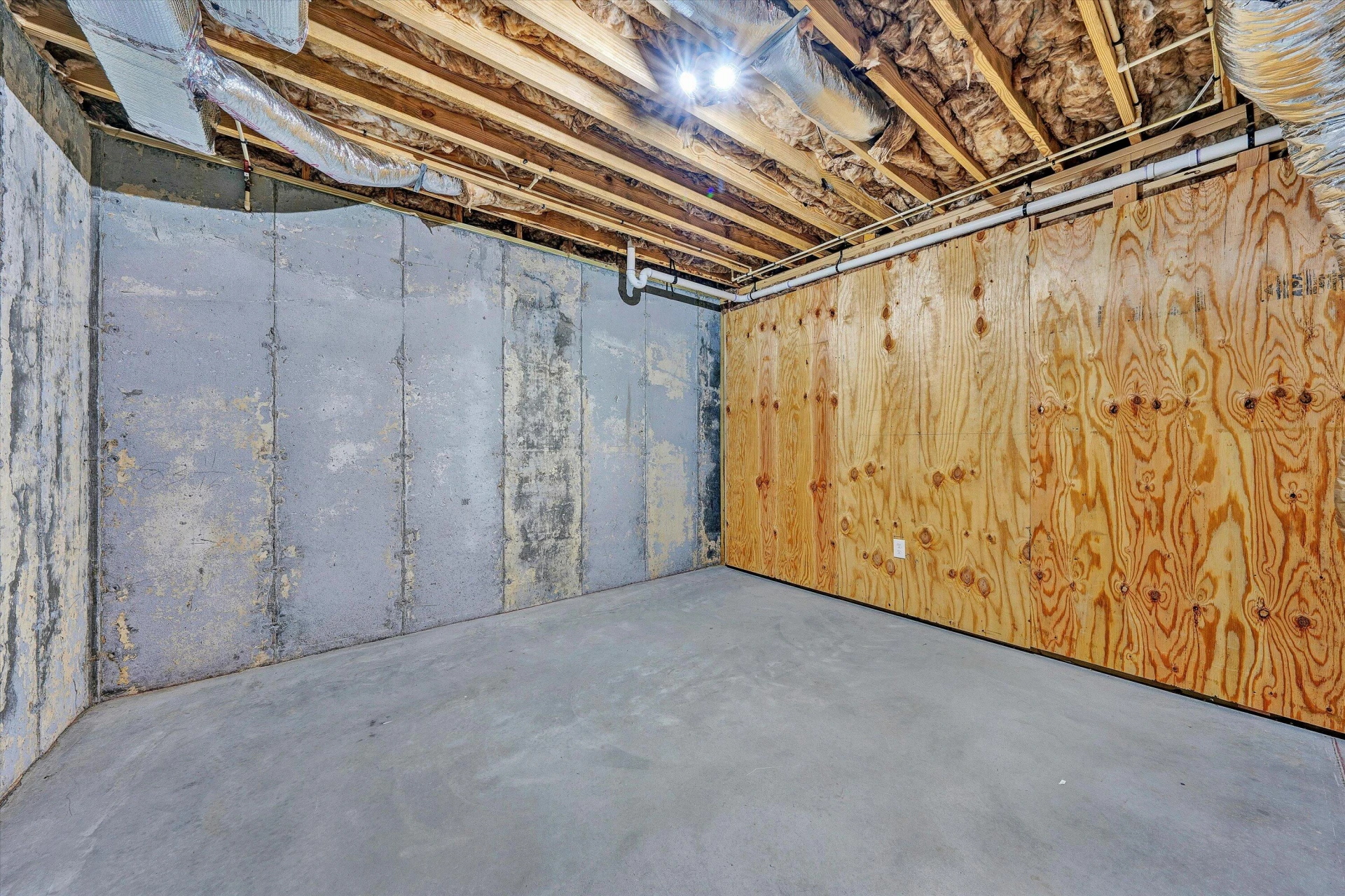 2570 Woods Meadow LN - Photo 44