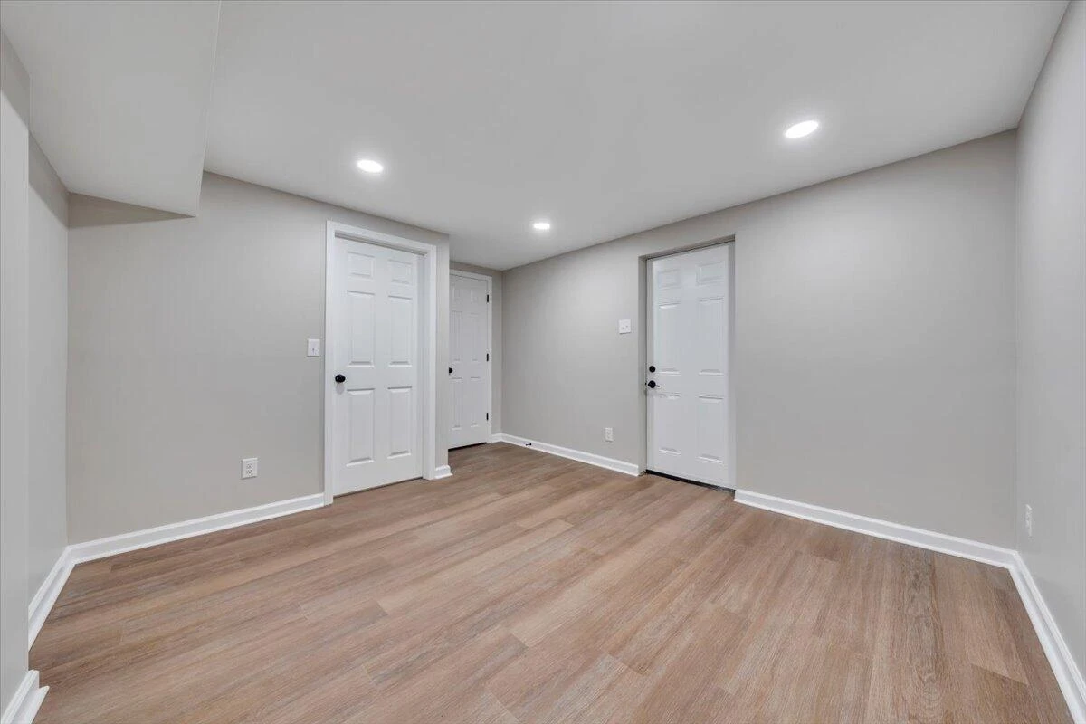 3036 Parham DR - Photo 23