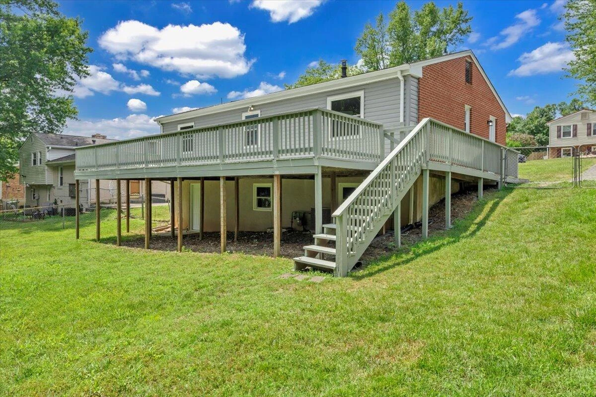 3036 Parham DR - Photo 29