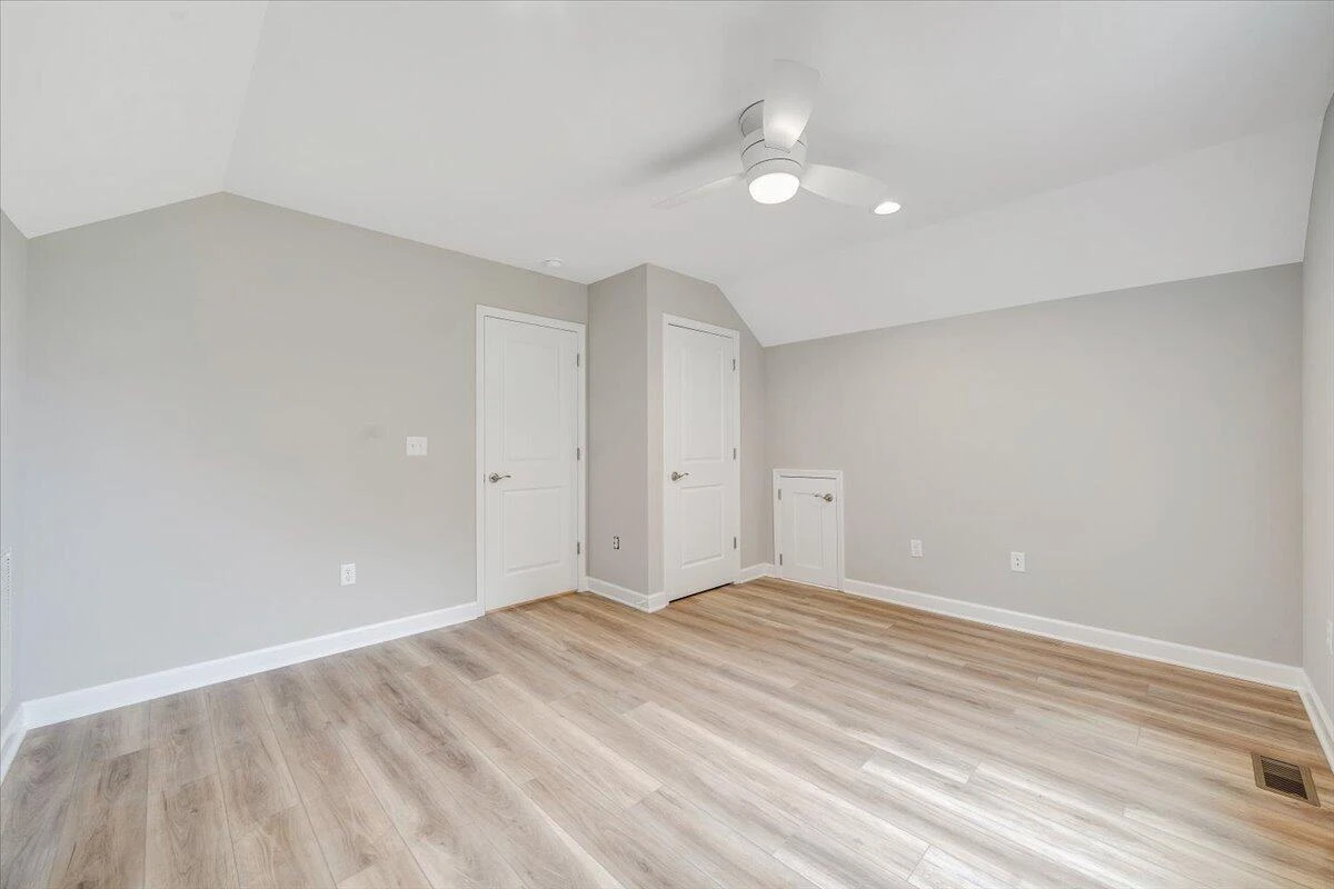 1544 Burnt Chimney RD - Photo 17