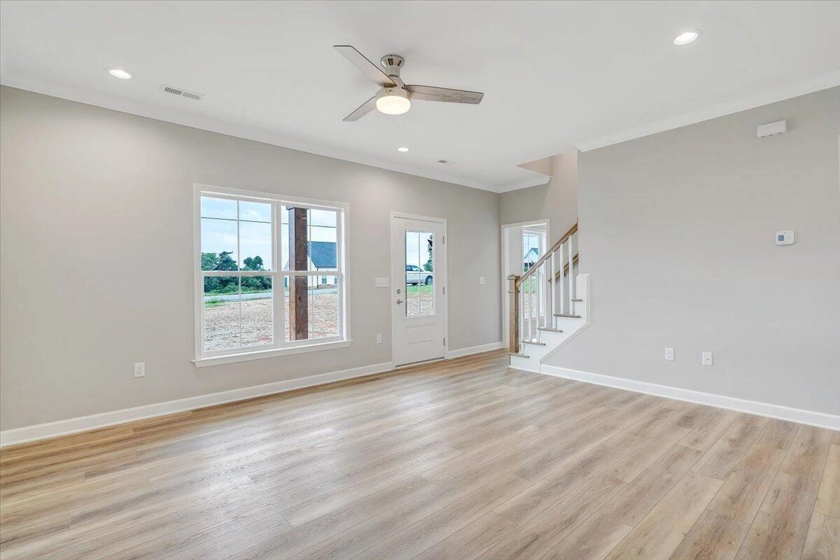 1544 Burnt Chimney RD - Photo 9