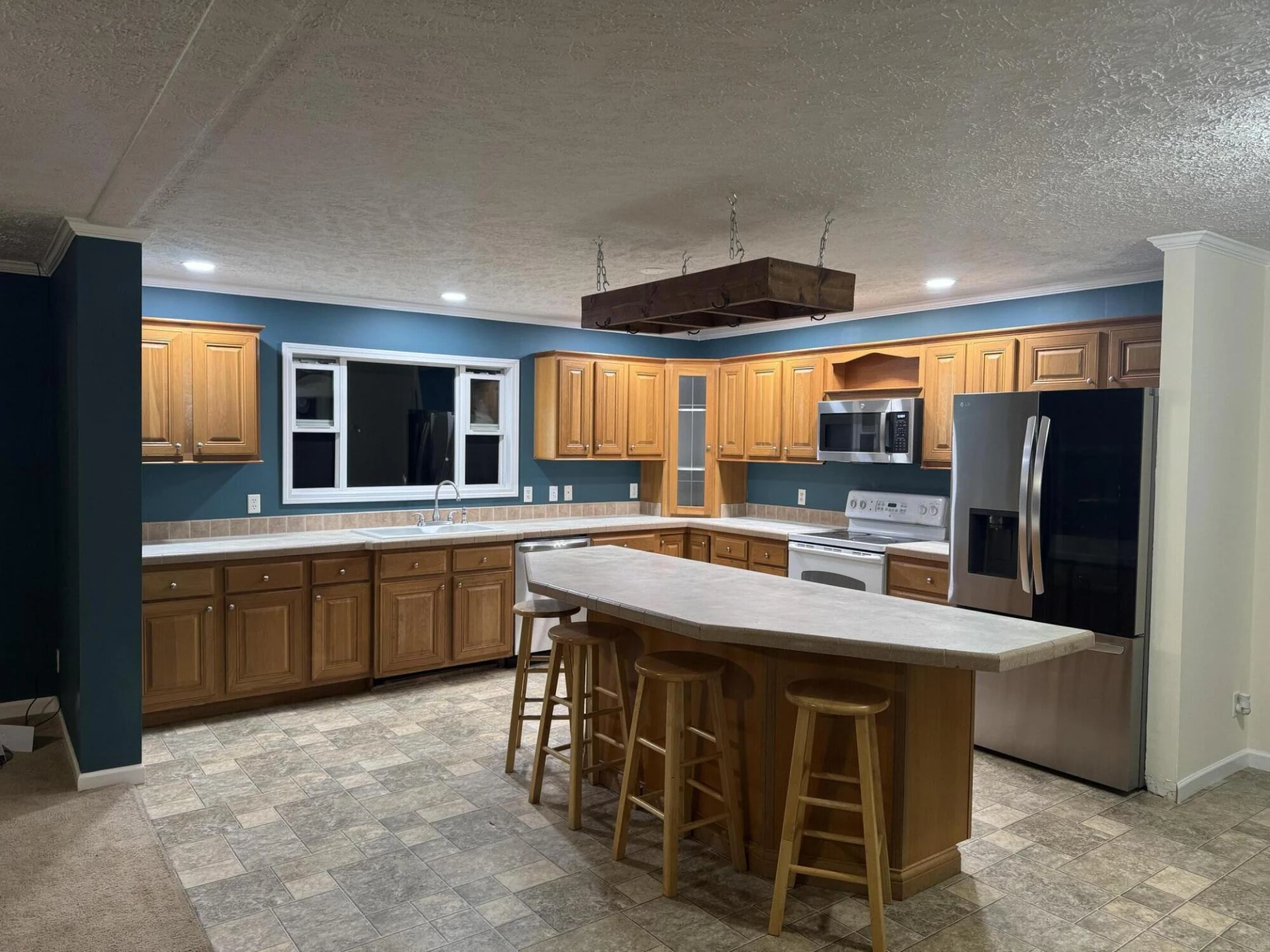 3706 Sunflower RD - Photo 17