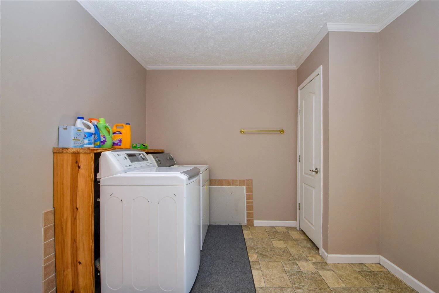 3706 Sunflower RD - Photo 19