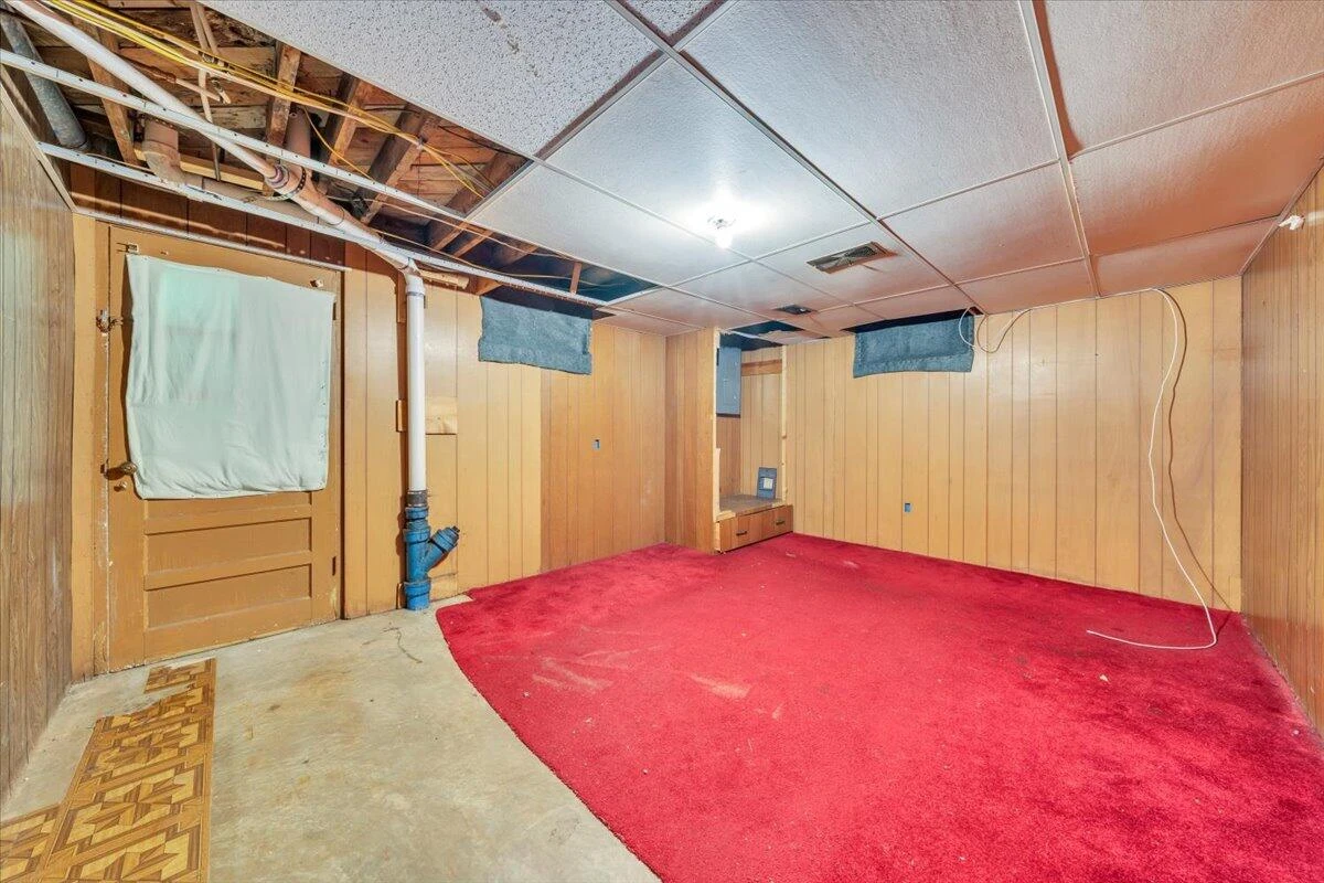 202 FRONTIER RD NE - Photo 20