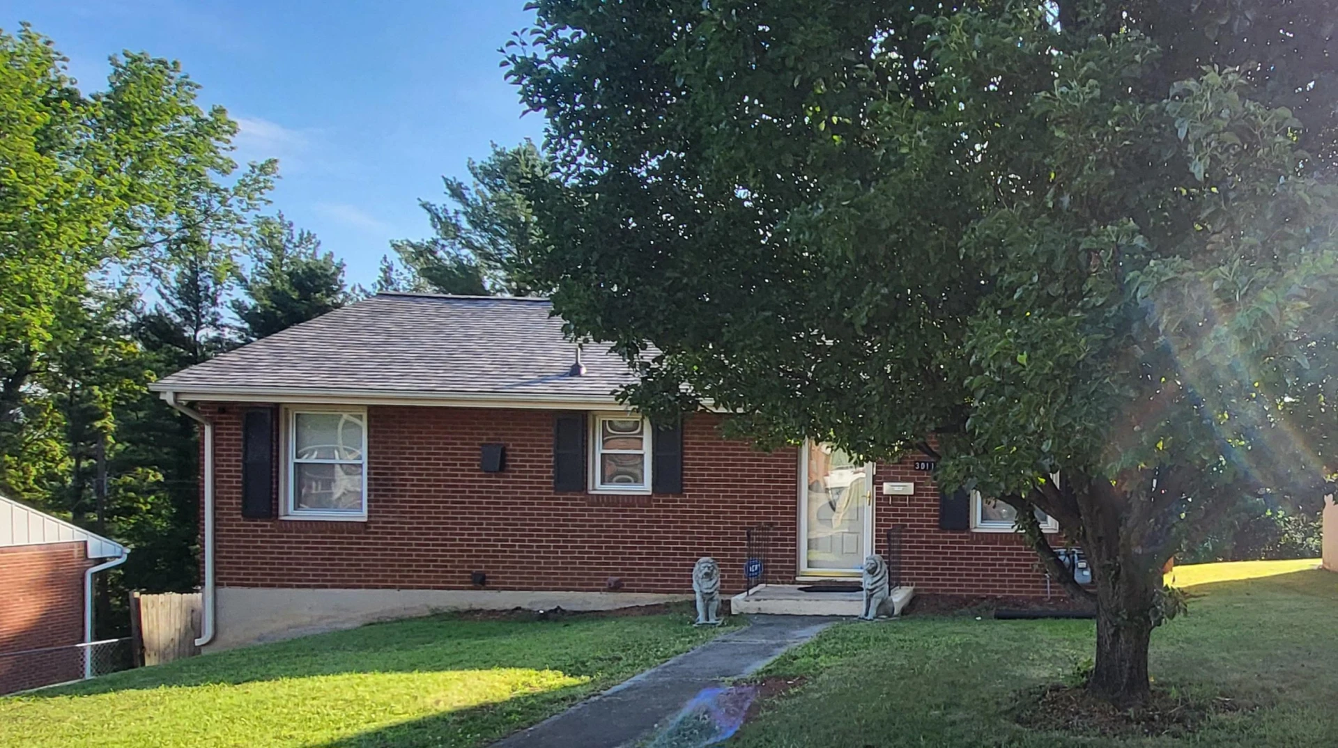 3011 Ferncliff AVE NW - Photo 3