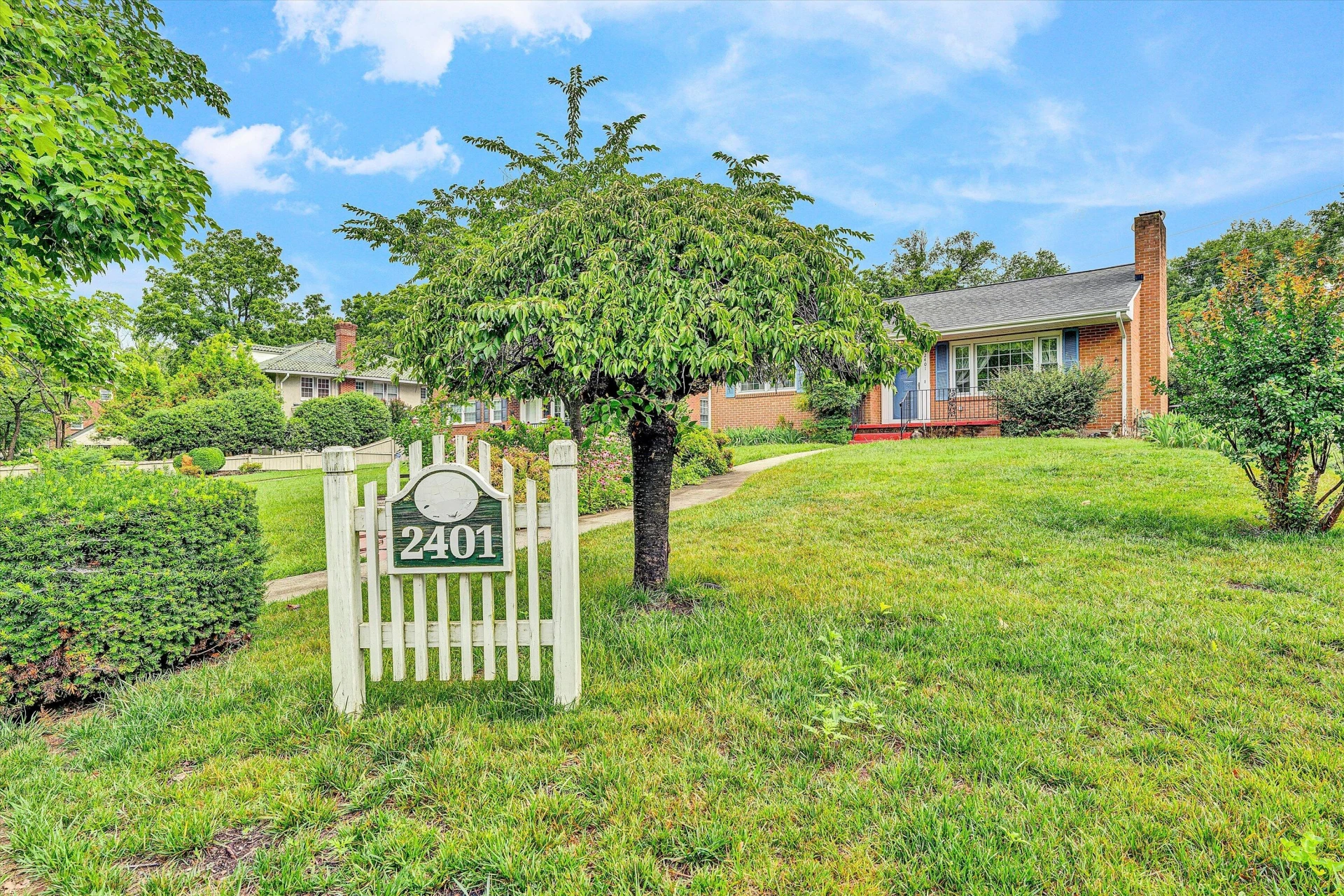 2401 Maiden LN SW - Photo 41