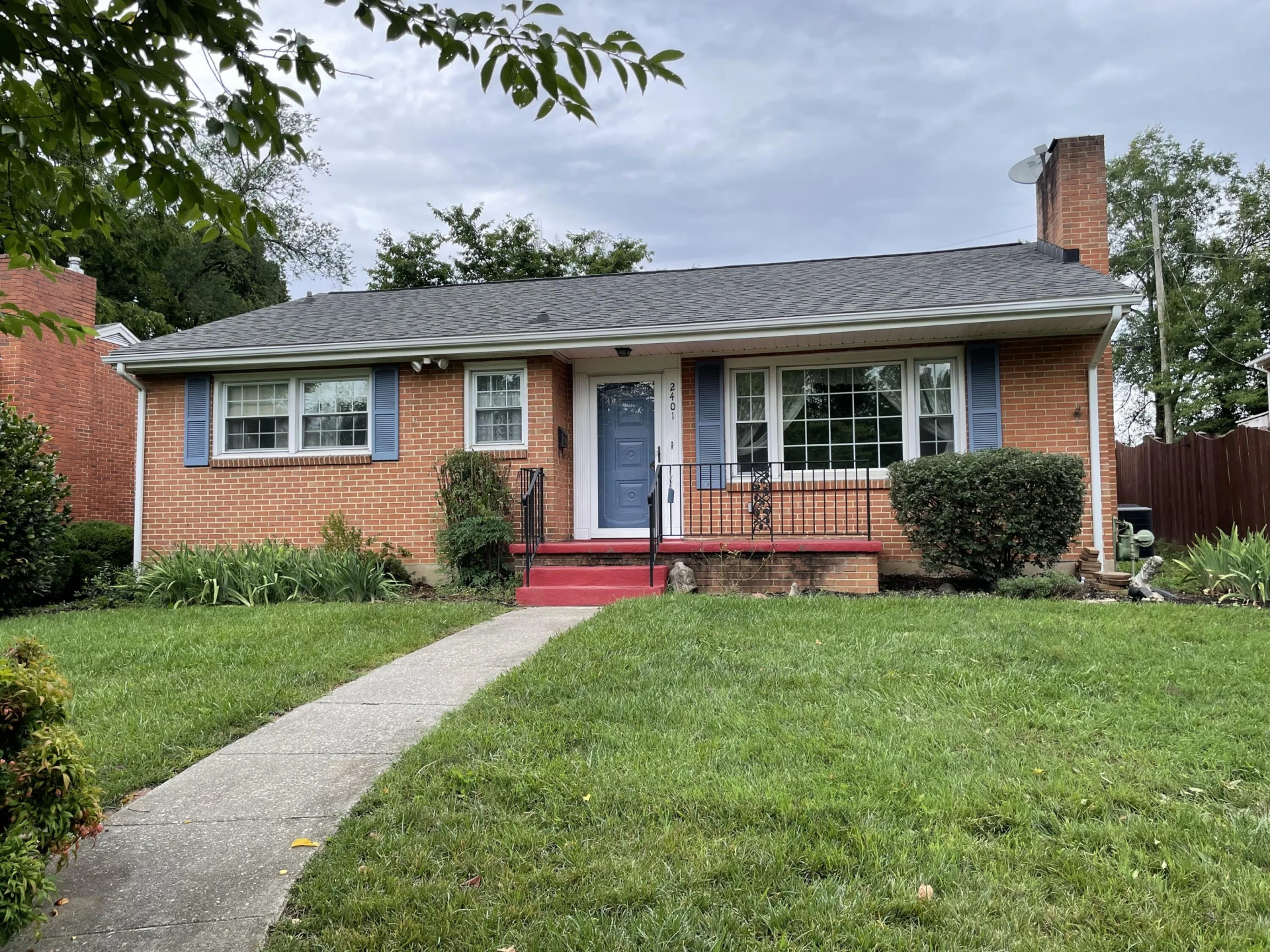2401 Maiden LN SW - Photo 43
