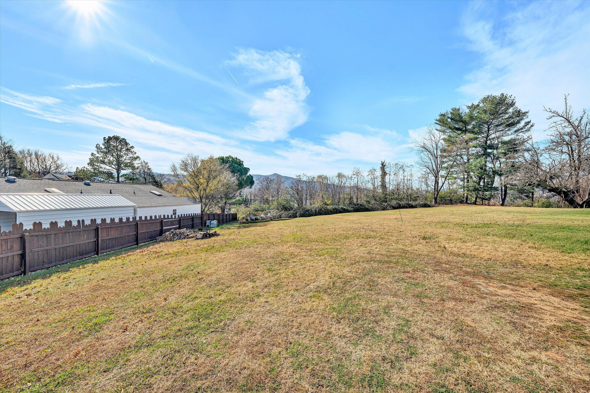 938 Roanoke BLVD - Photo 36