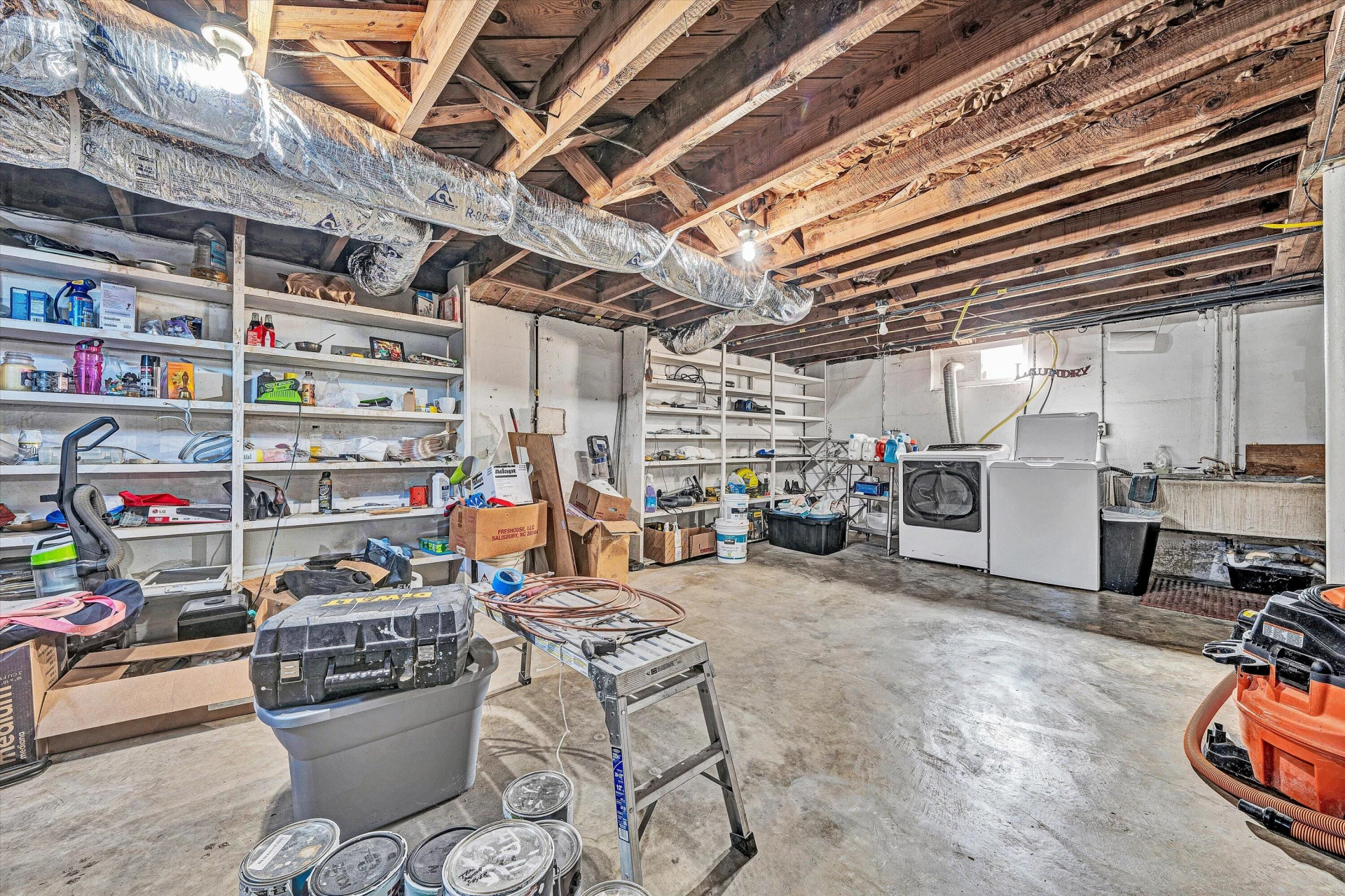 938 Roanoke BLVD - Photo 39