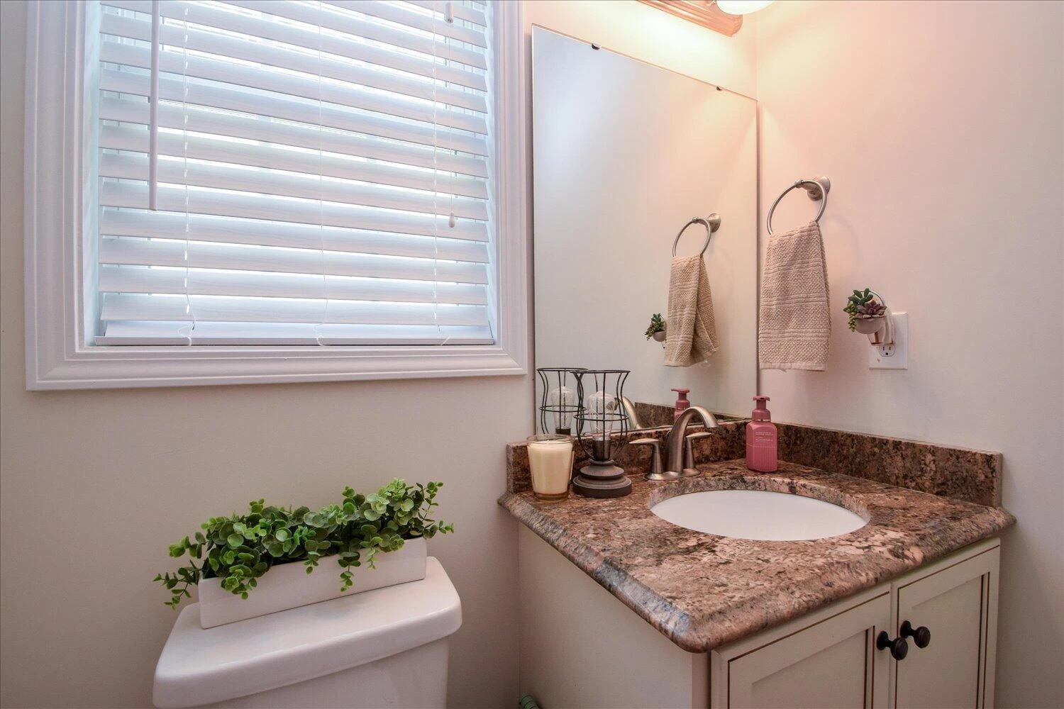 3065 Isabel LN - Photo 11