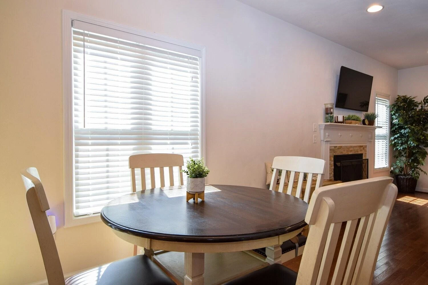 3065 Isabel LN - Photo 12
