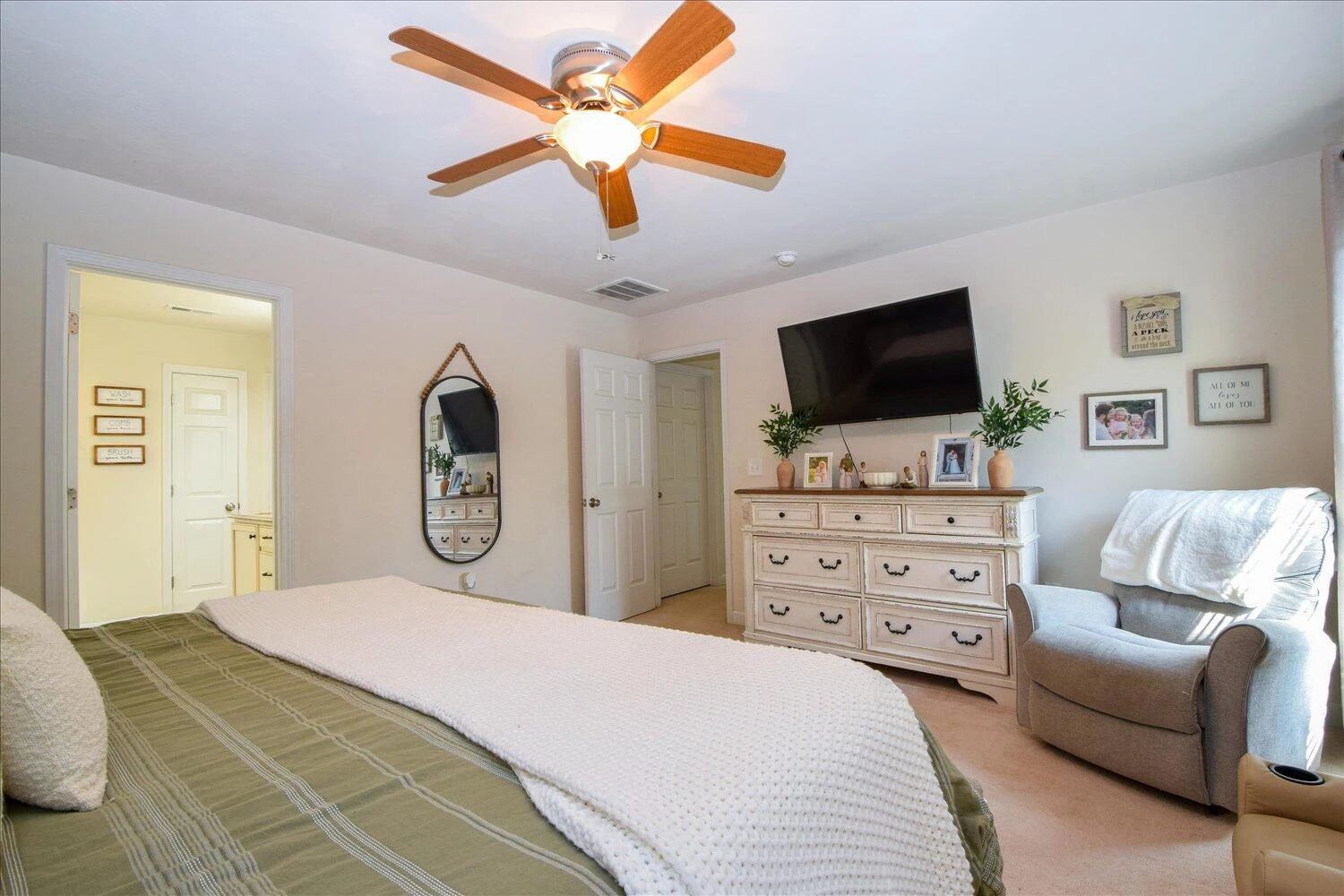 3065 Isabel LN - Photo 15