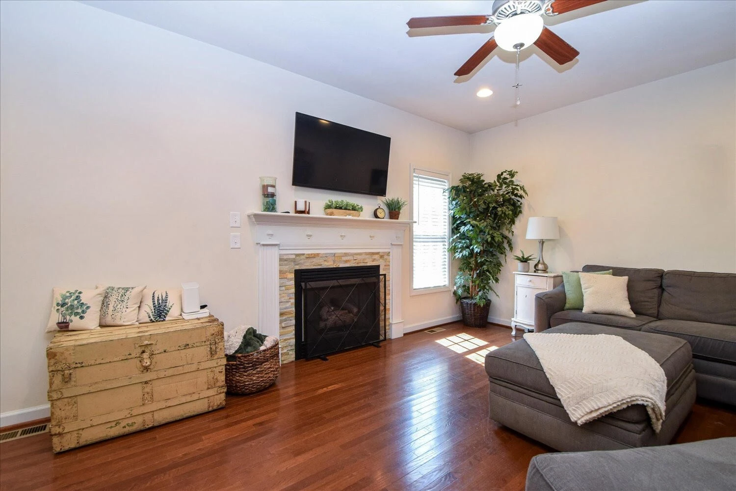 3065 Isabel LN - Photo 6