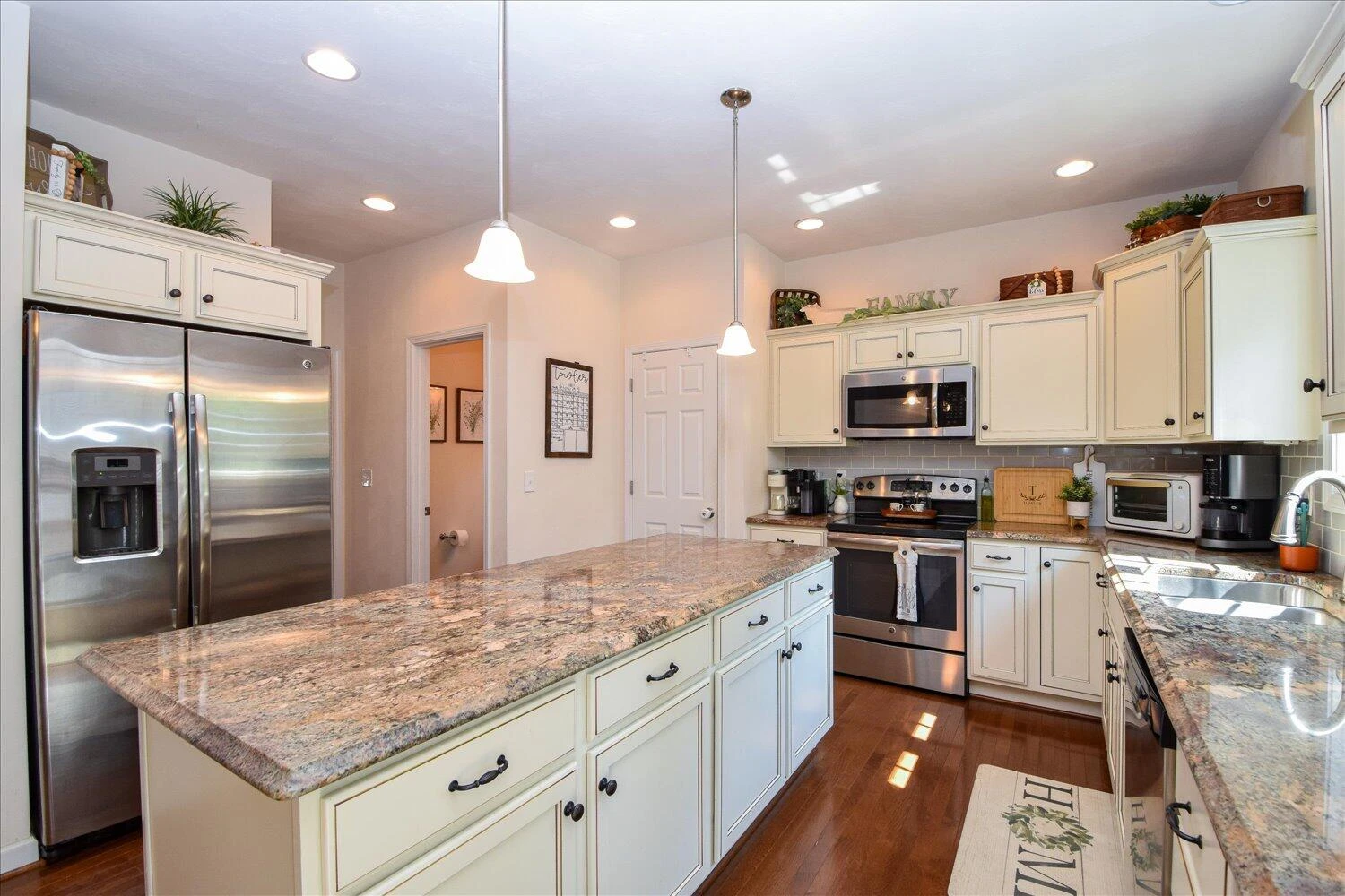 3065 Isabel LN - Photo 9