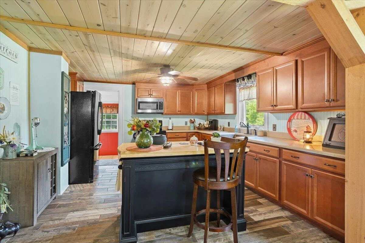 4737 Bradshaw RD - Photo 15