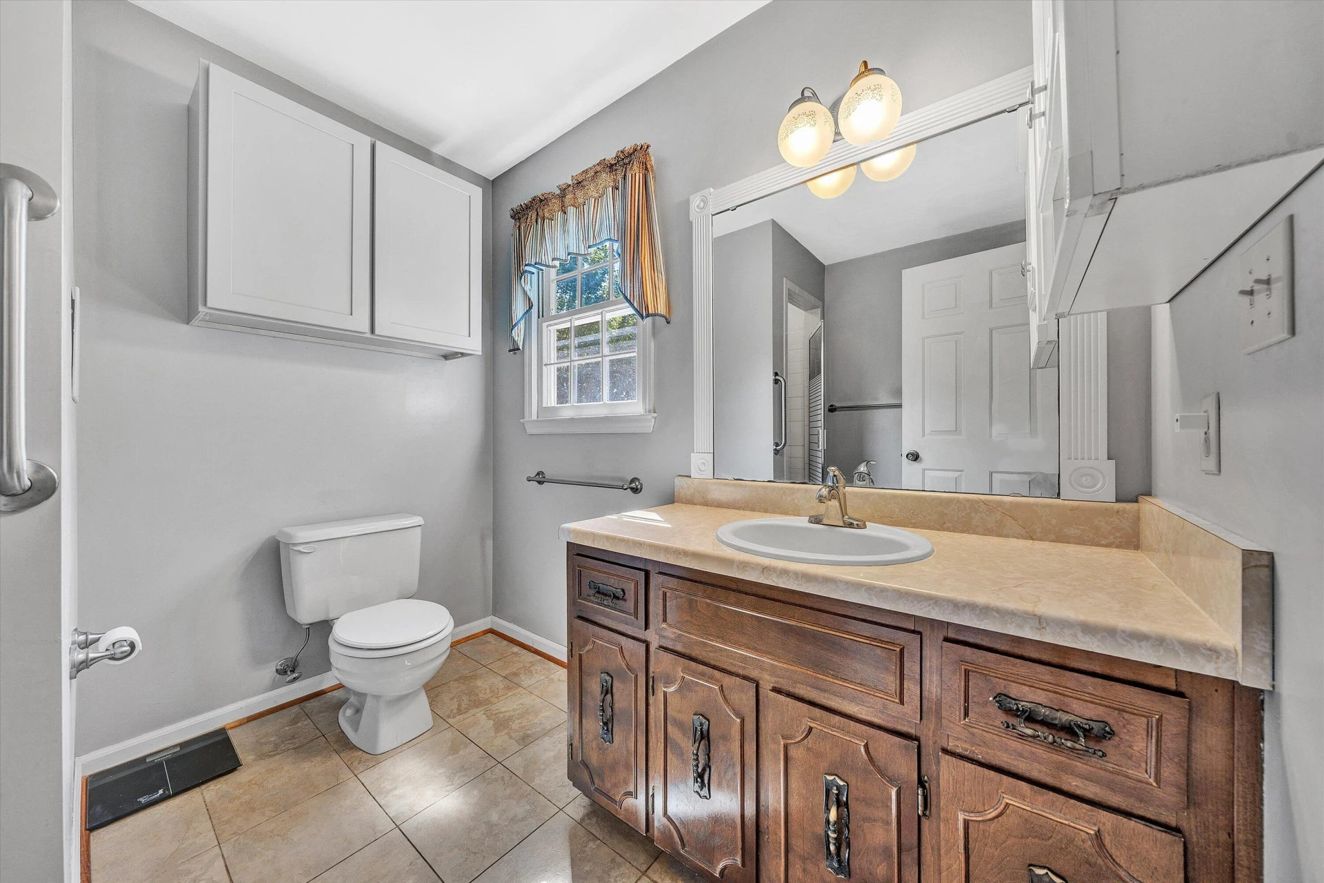2402 Coachman DR - Photo 23