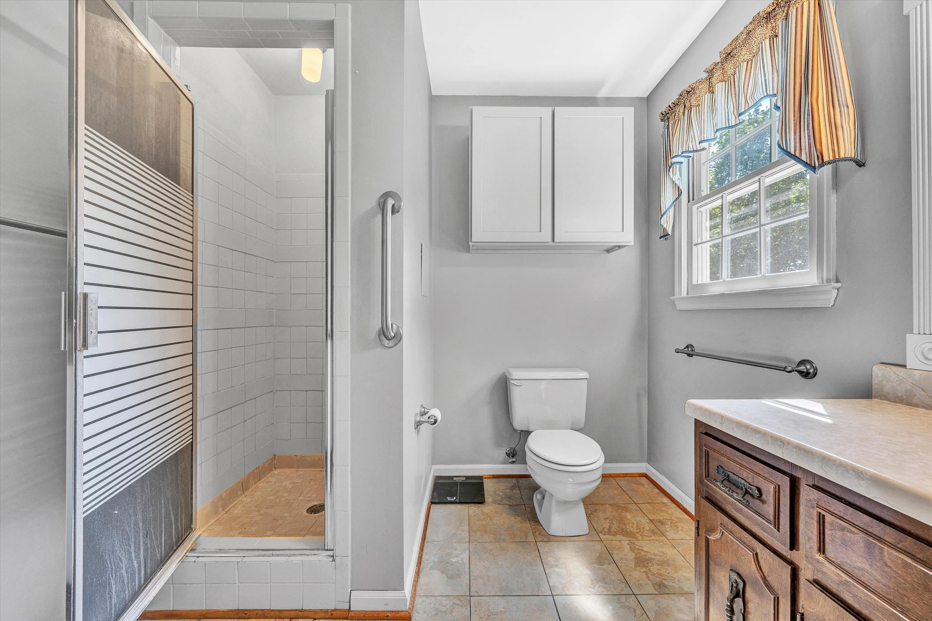 2402 Coachman DR - Photo 24