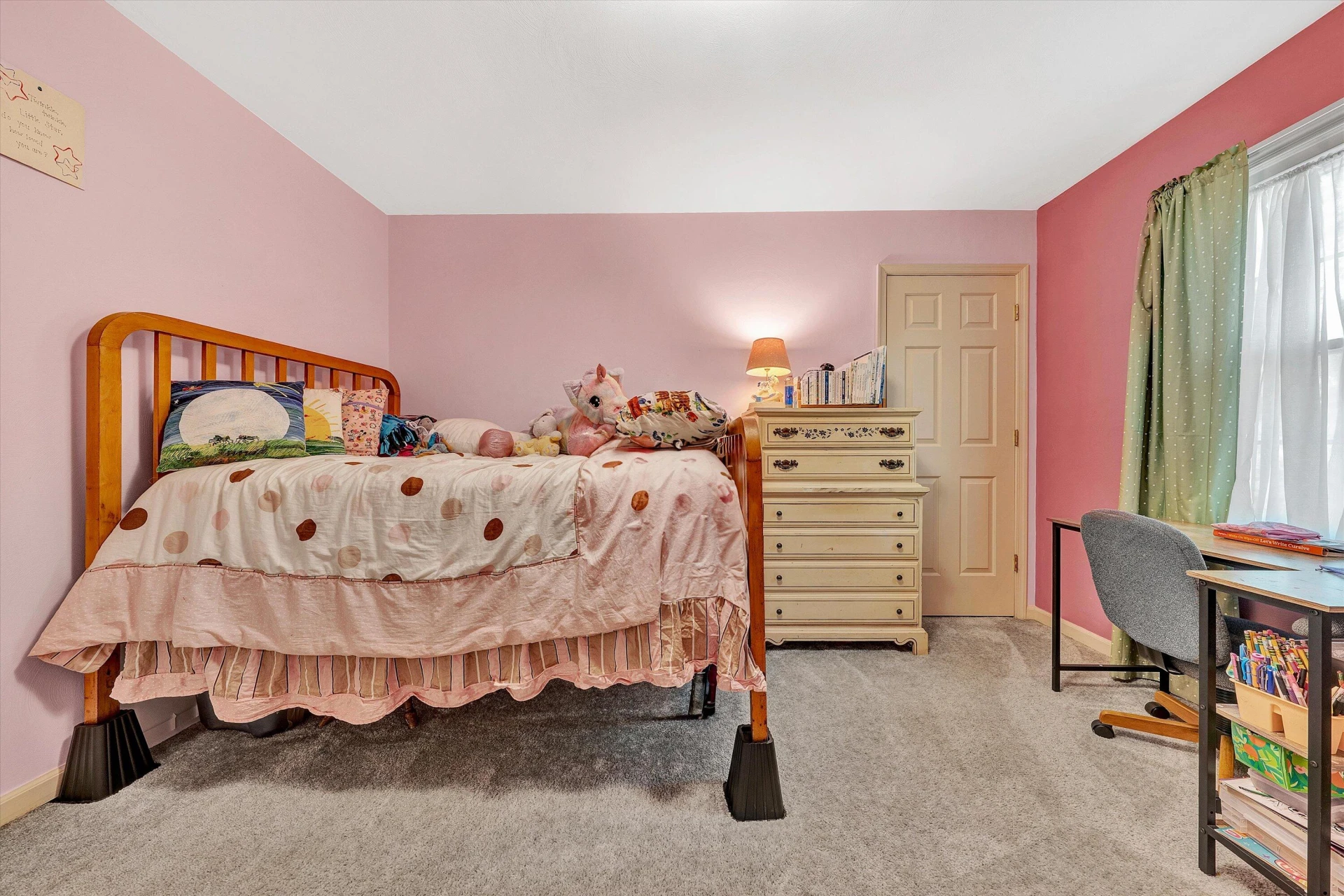 2402 Coachman DR - Photo 29