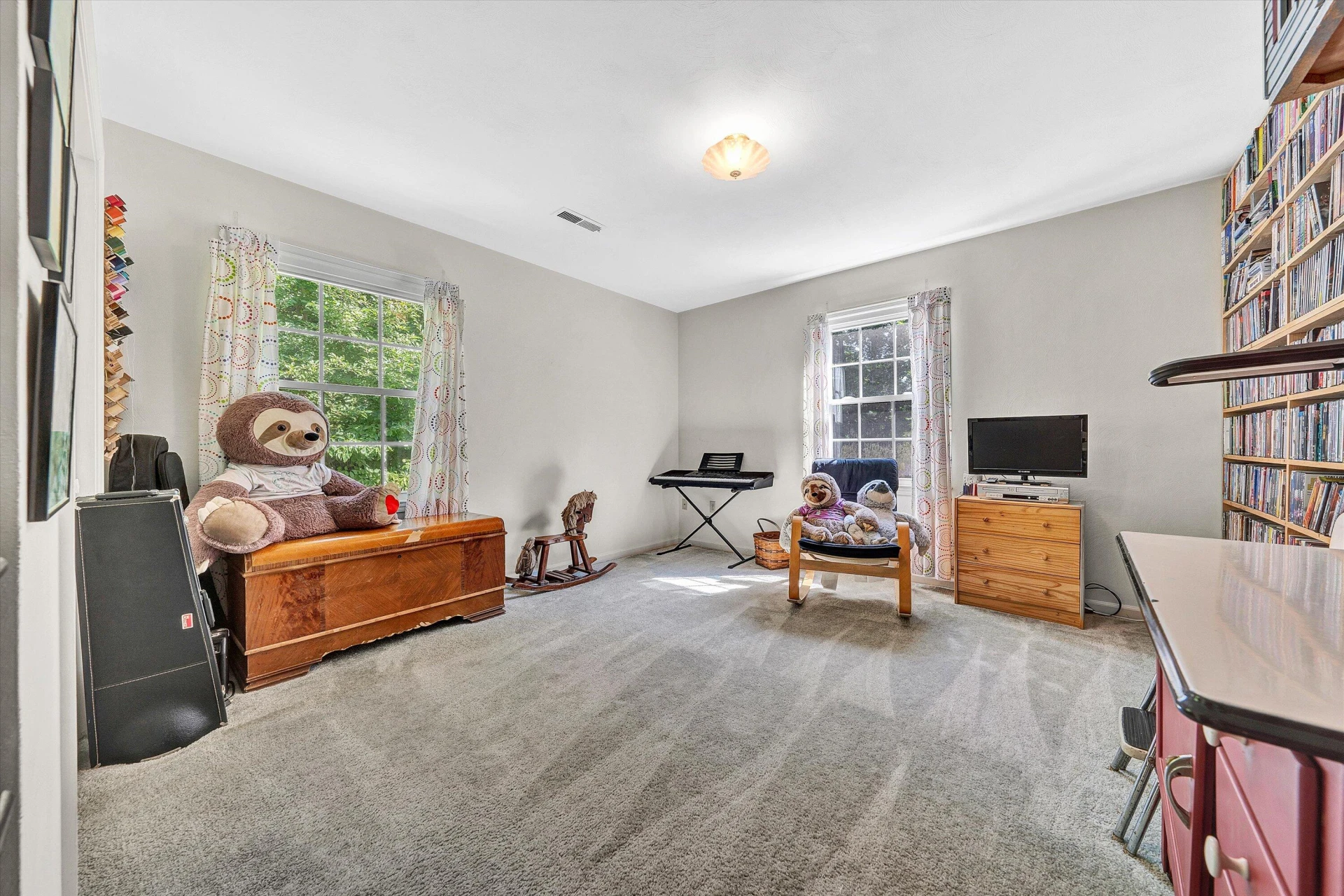 2402 Coachman DR - Photo 30