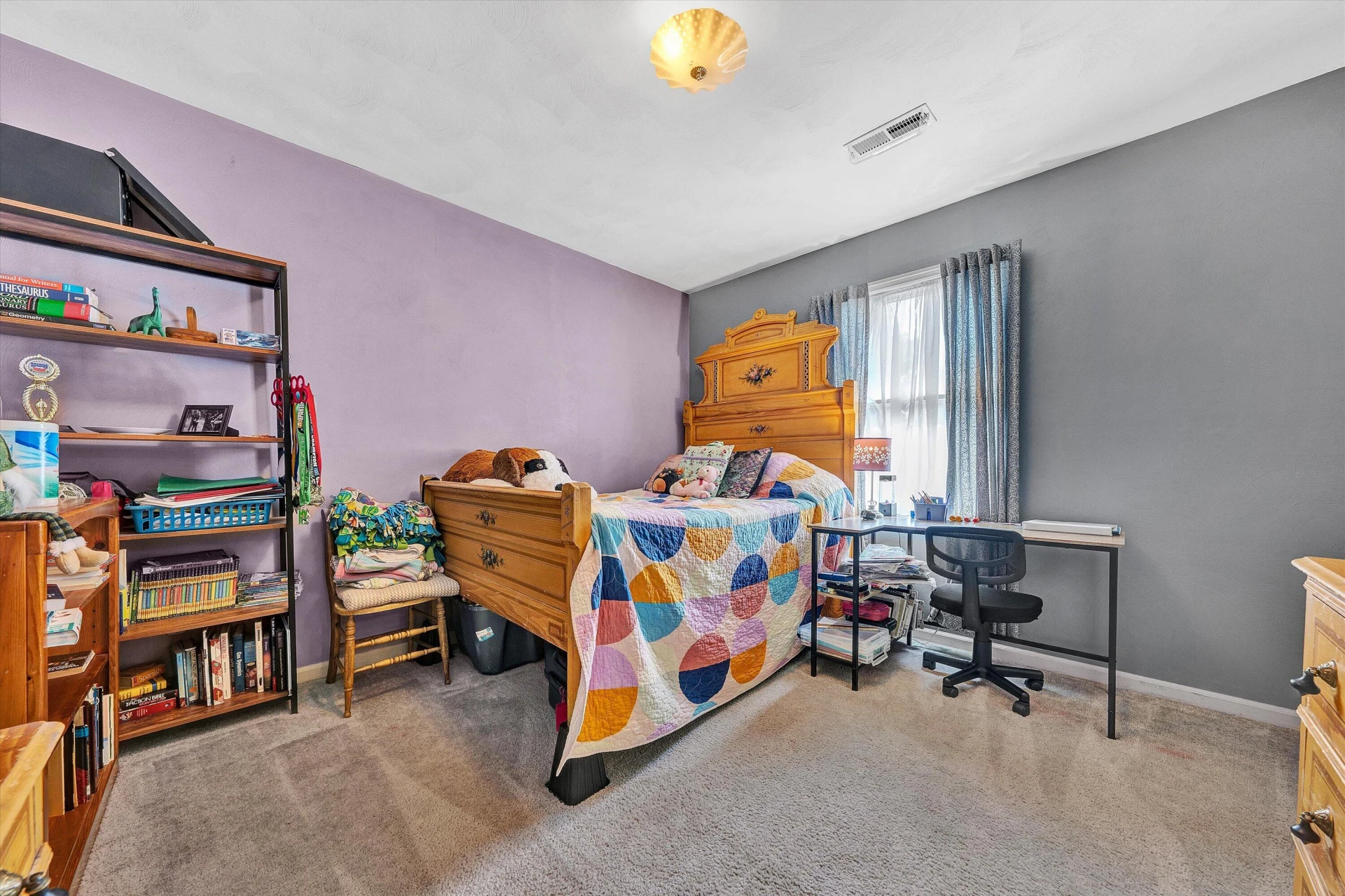 2402 Coachman DR - Photo 32