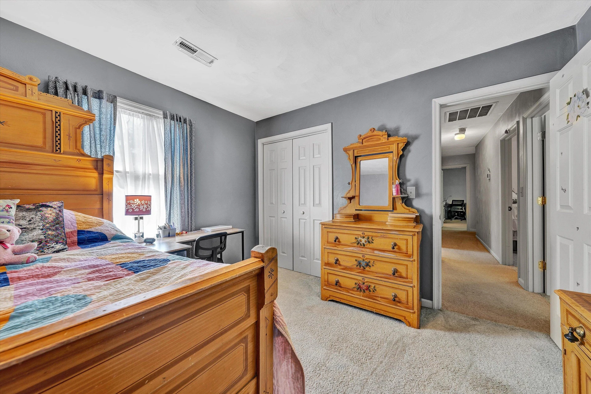 2402 Coachman DR - Photo 33