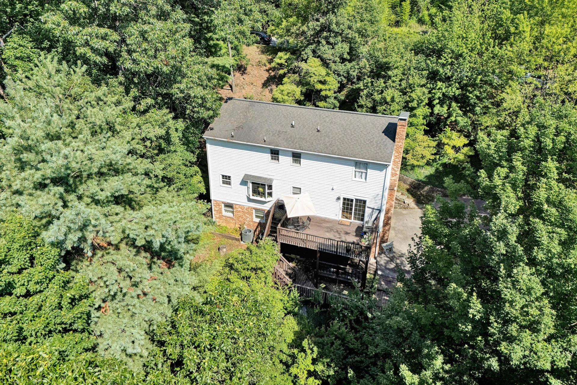 2402 Coachman DR - Photo 52