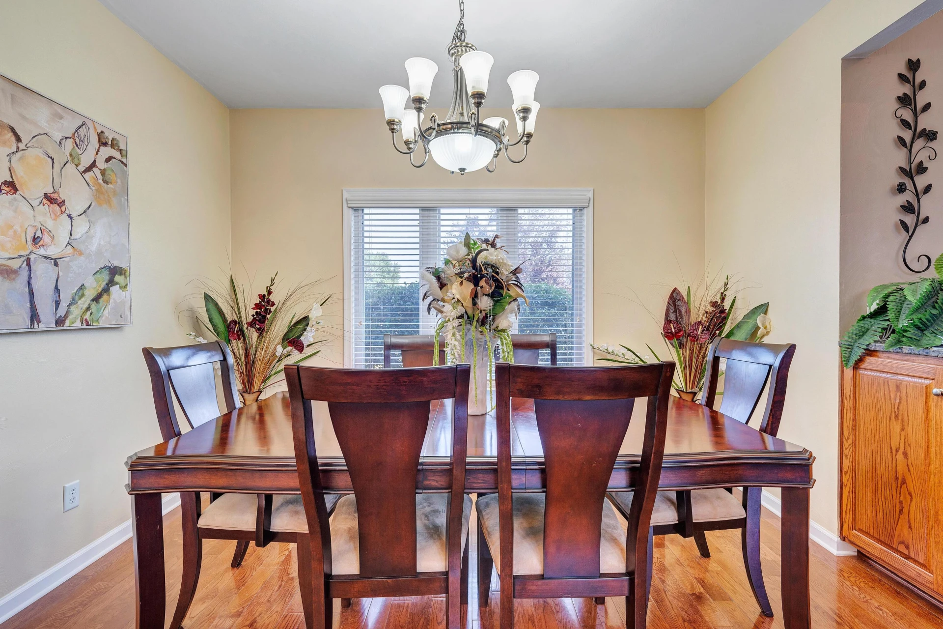 1860 Riverbend DR - Photo 16