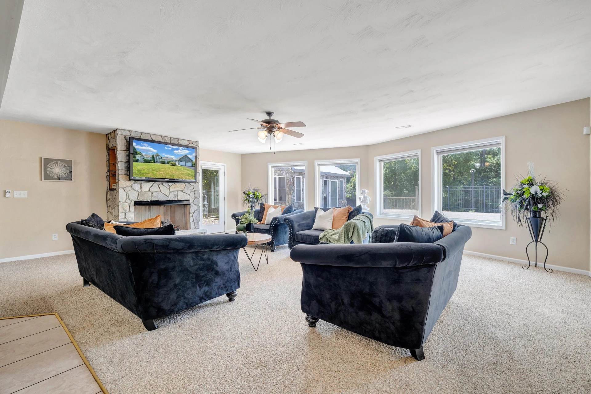 1860 Riverbend DR - Photo 50
