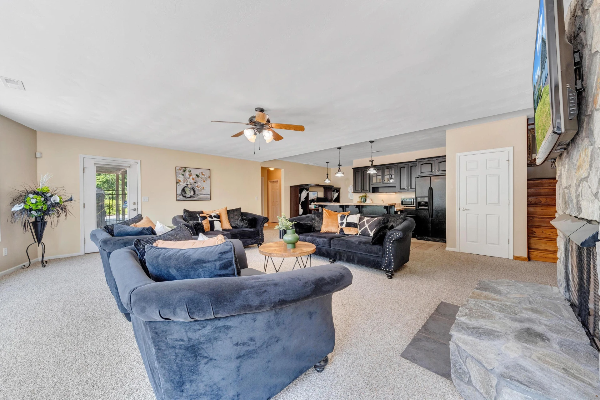 1860 Riverbend DR - Photo 54