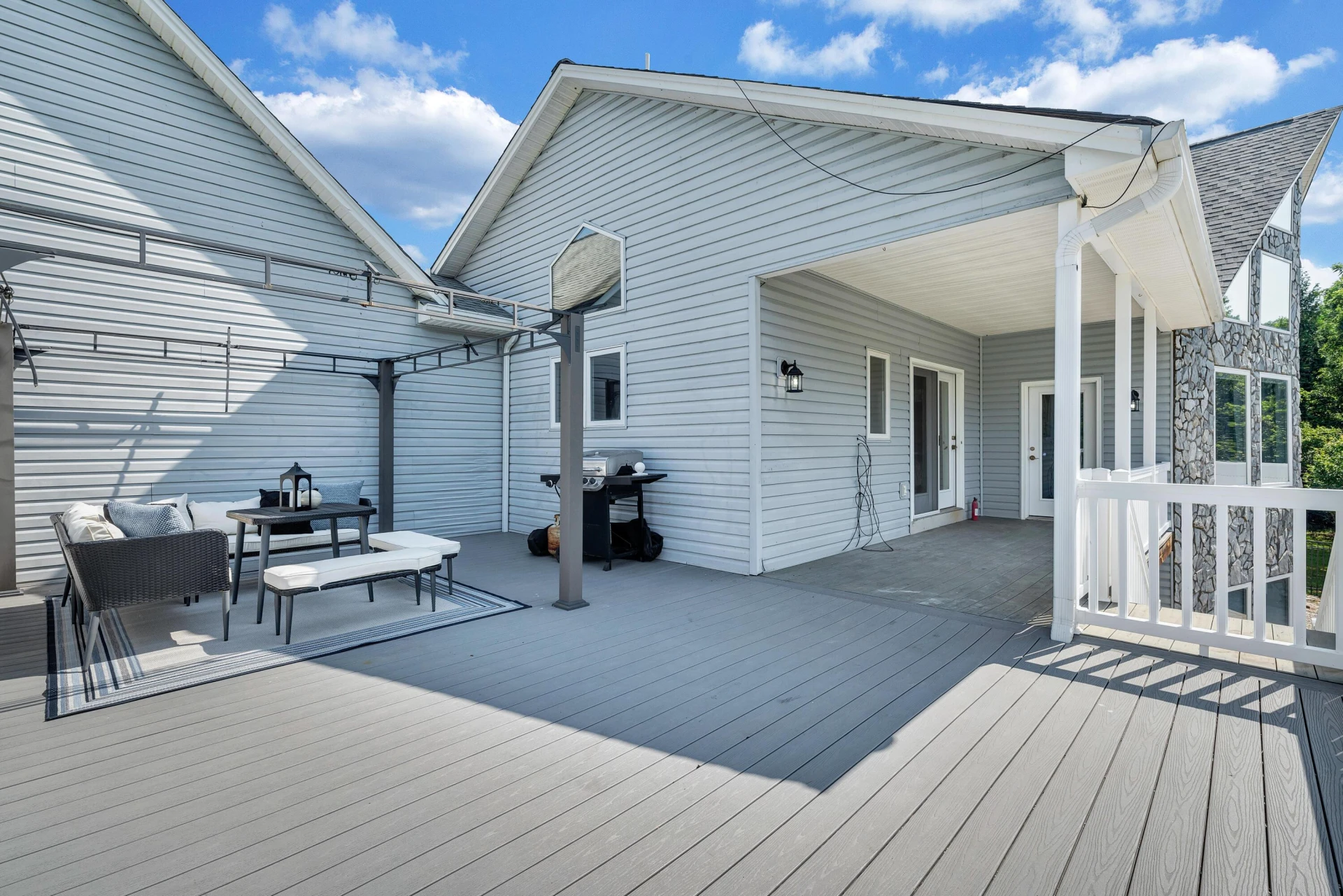 1860 Riverbend DR - Photo 69