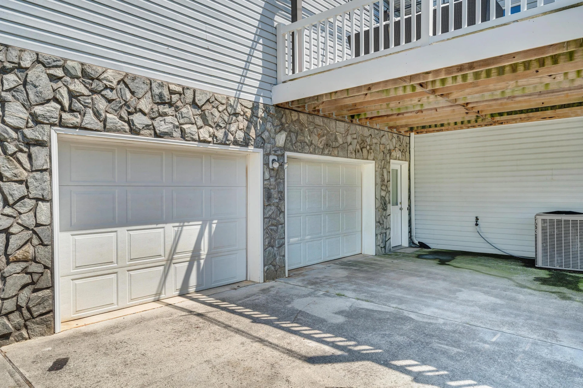 1860 Riverbend DR - Photo 76