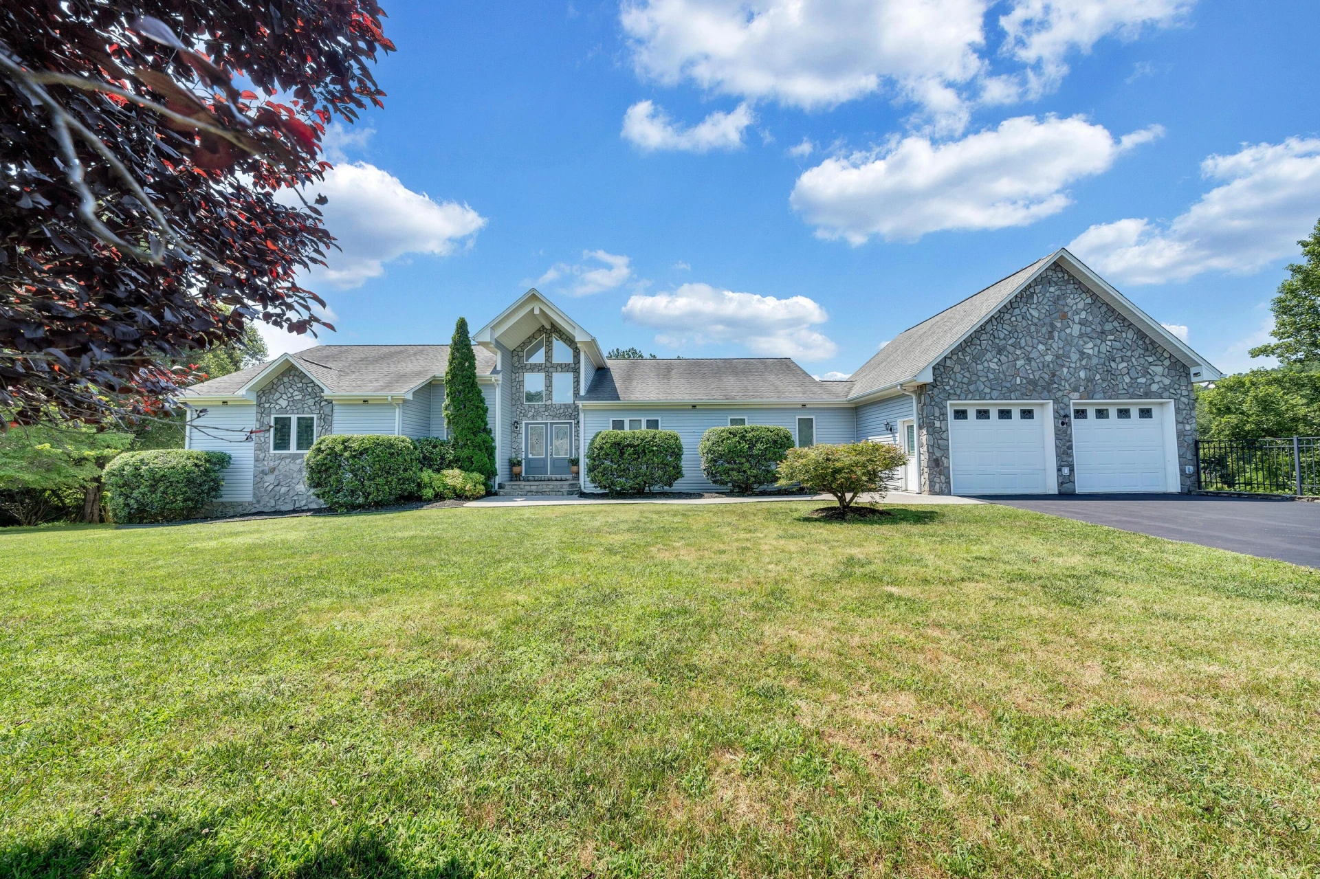1860 Riverbend DR - Photo 79