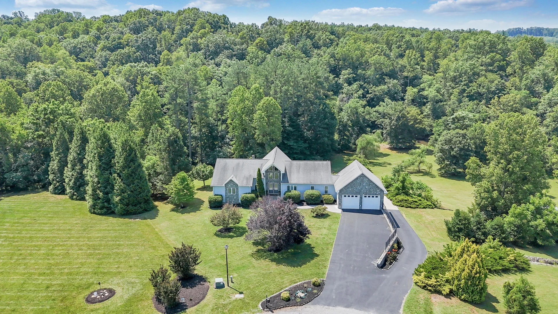 1860 Riverbend DR - Photo 85