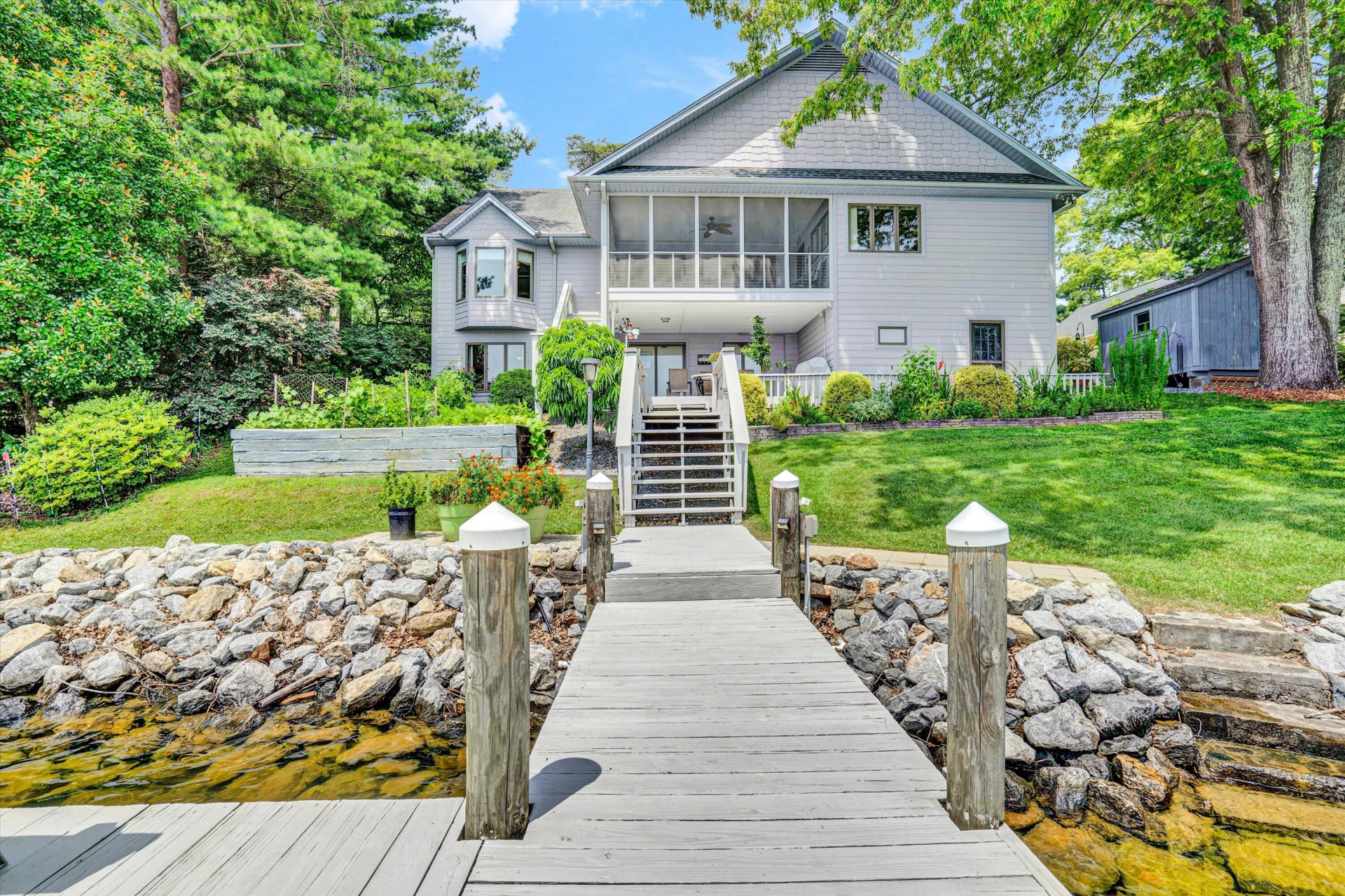 104 Twin Coves DR - Photo 2