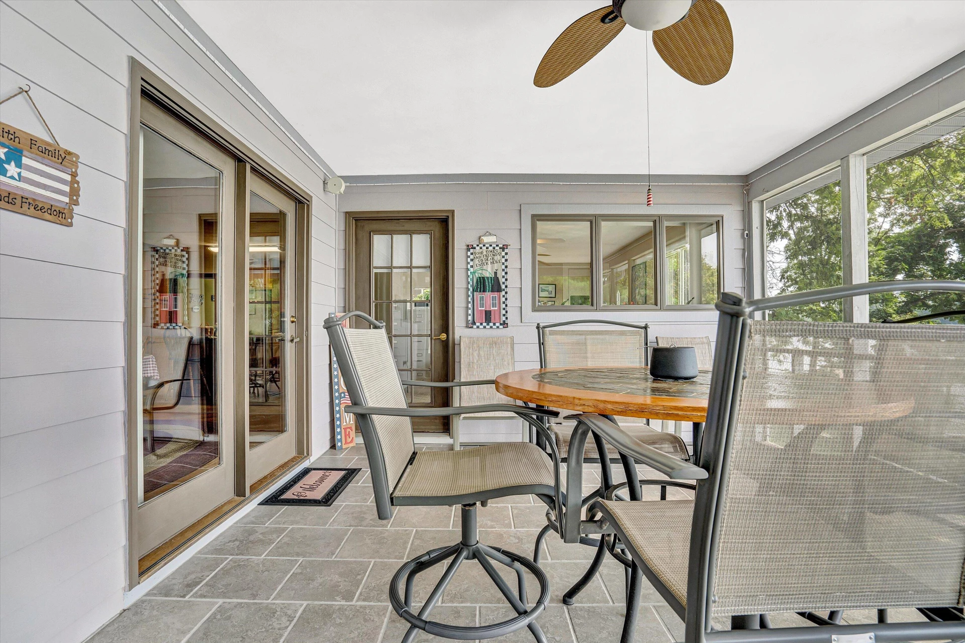 104 Twin Coves DR - Photo 27