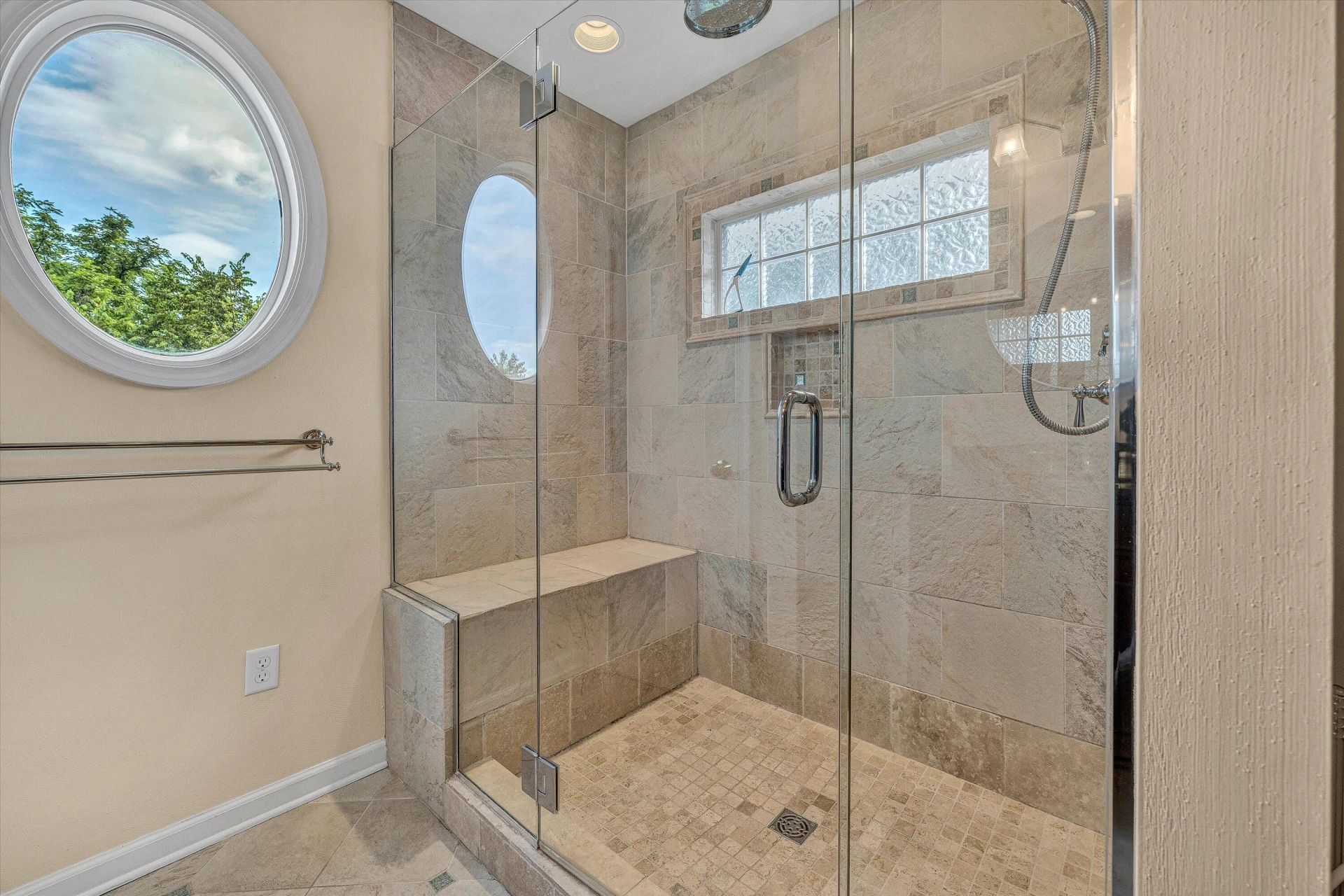 2323 Mount Vernon RD SW - Photo 25
