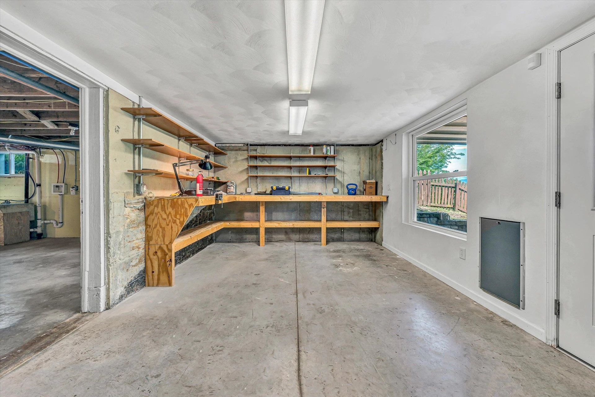 2323 Mount Vernon RD SW - Photo 41