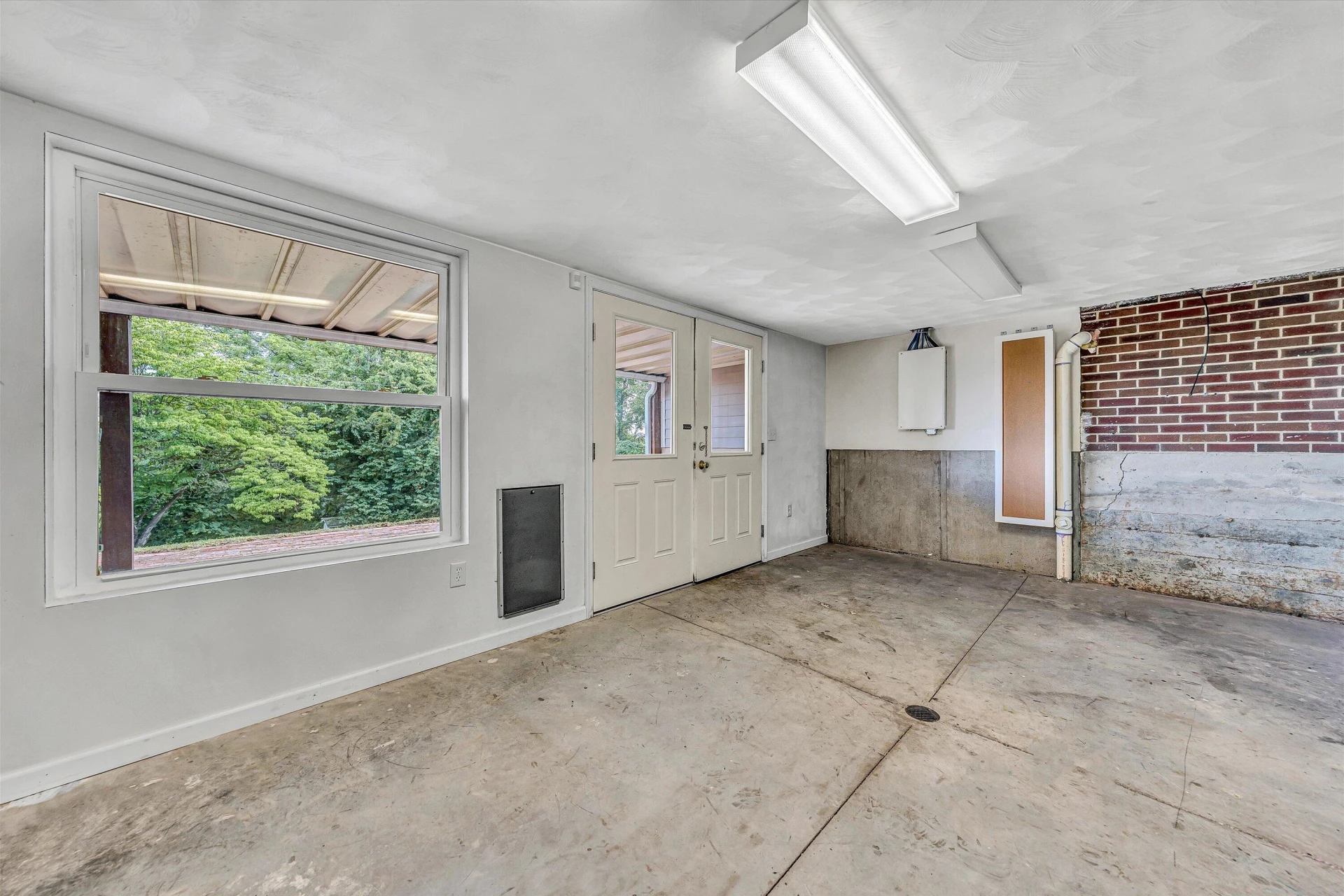 2323 Mount Vernon RD SW - Photo 42