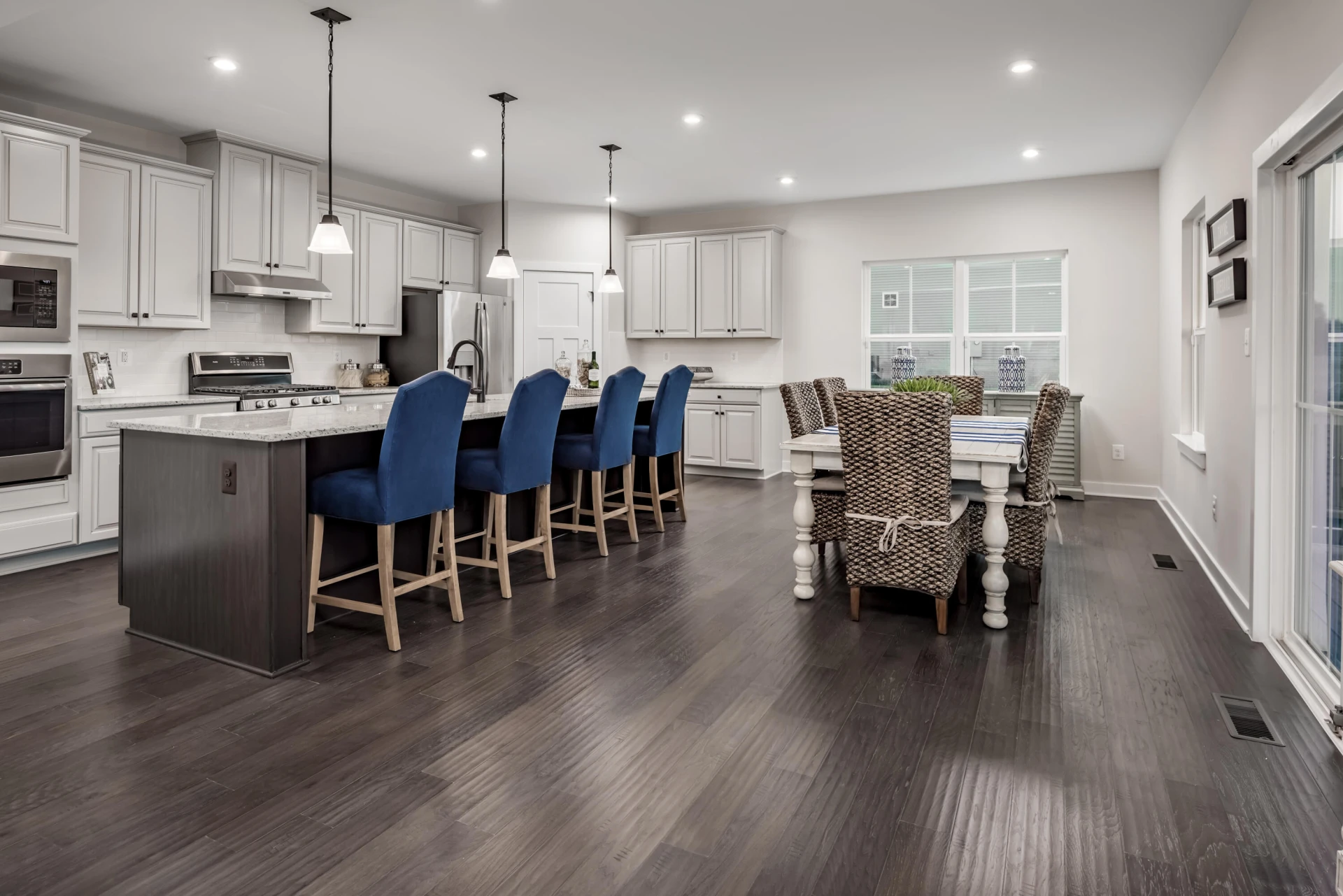 7292 Fairway Ridge CIR - Photo 2
