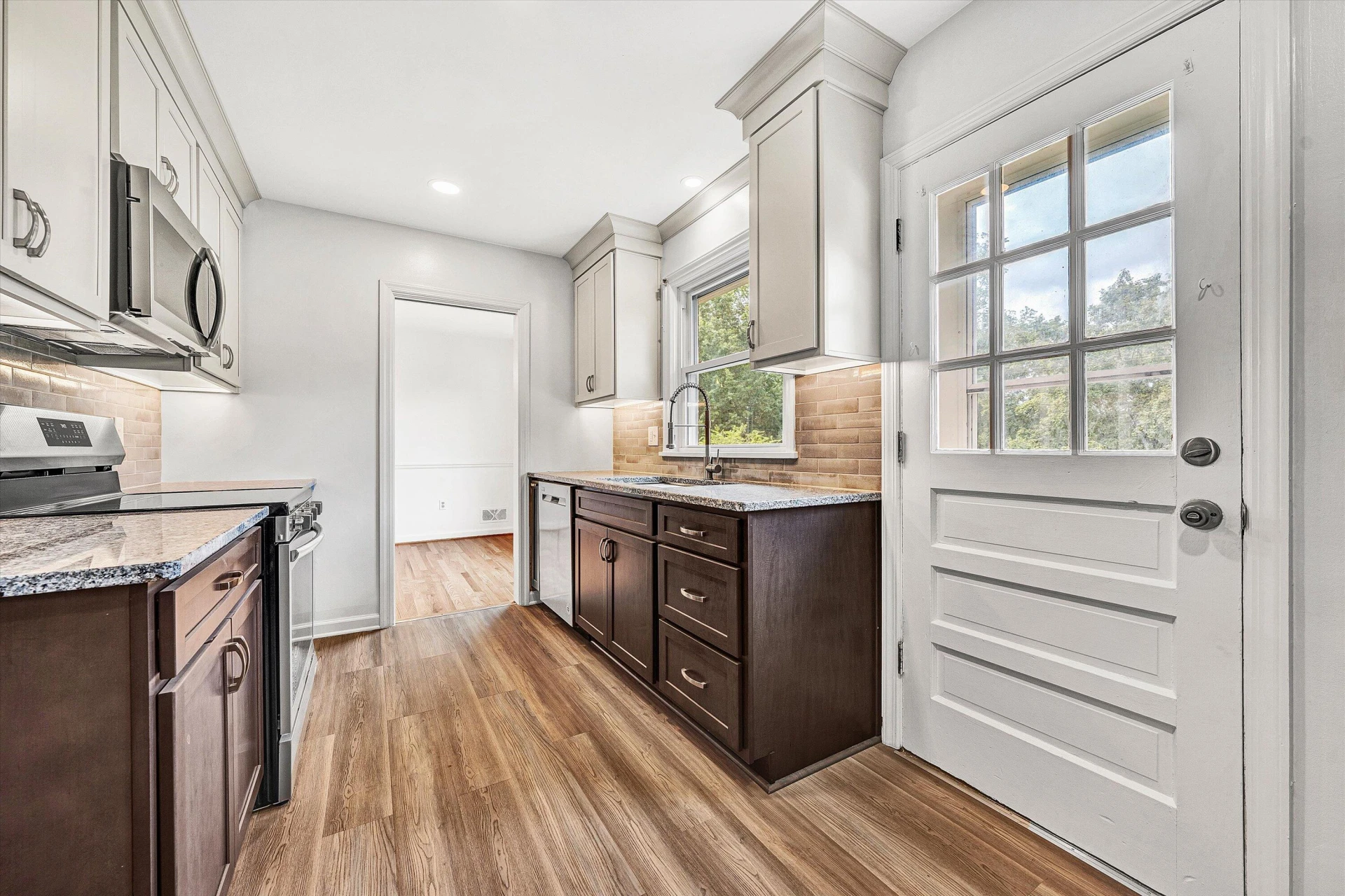 3285 Rasmont RD - Photo 16
