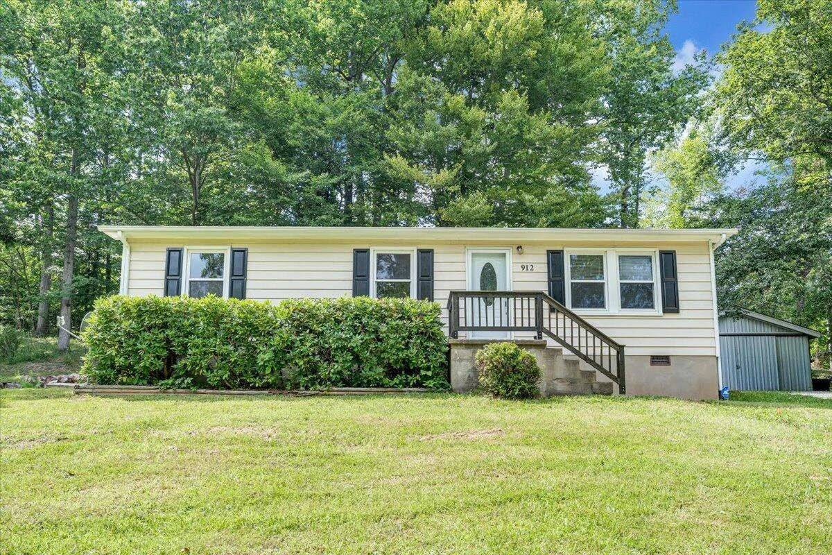 912 Little Catawba Creek RD